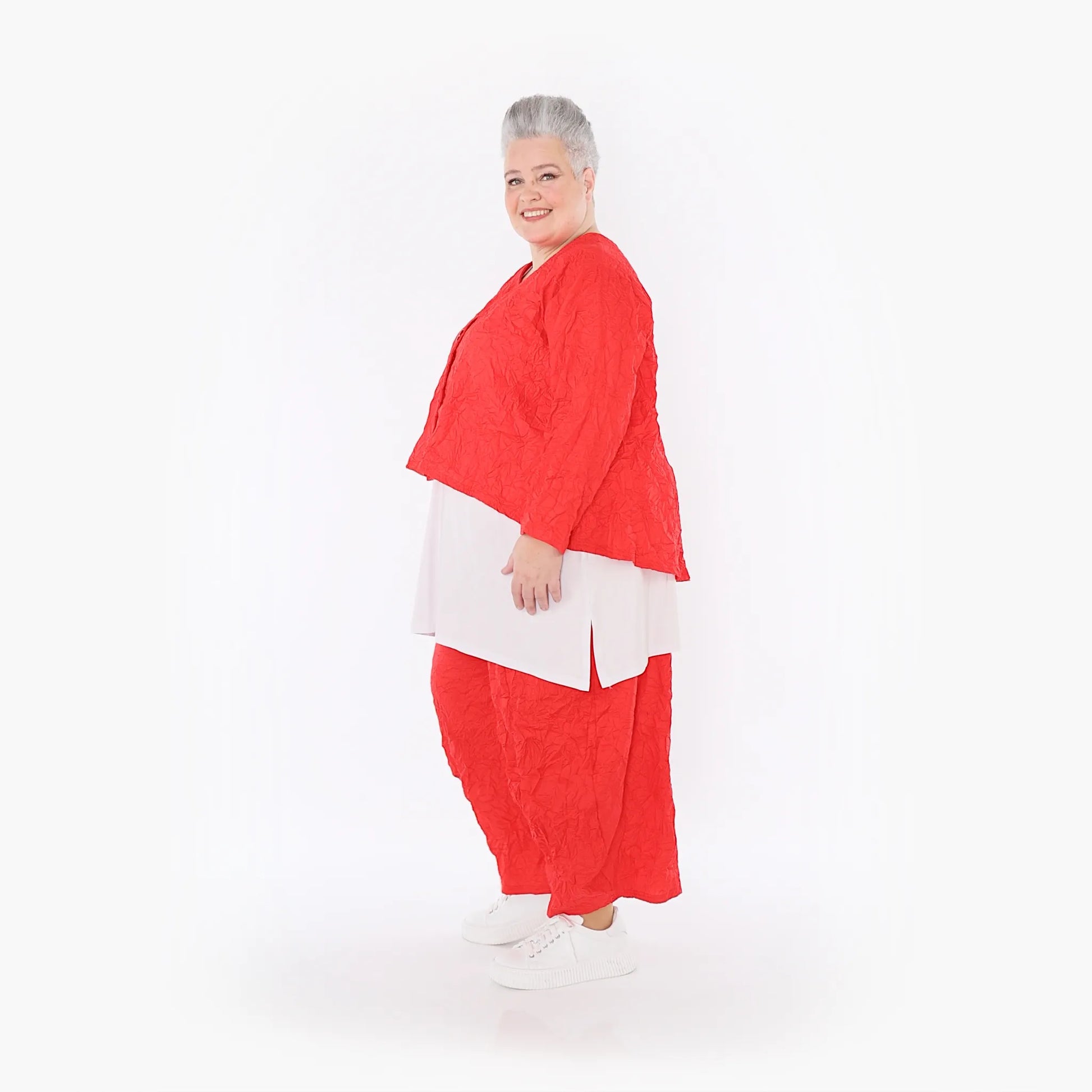 AKH Fashion Jacke in gerundeter Form, aus Materialmix, 1372.00130, Rot, Ausgefallen