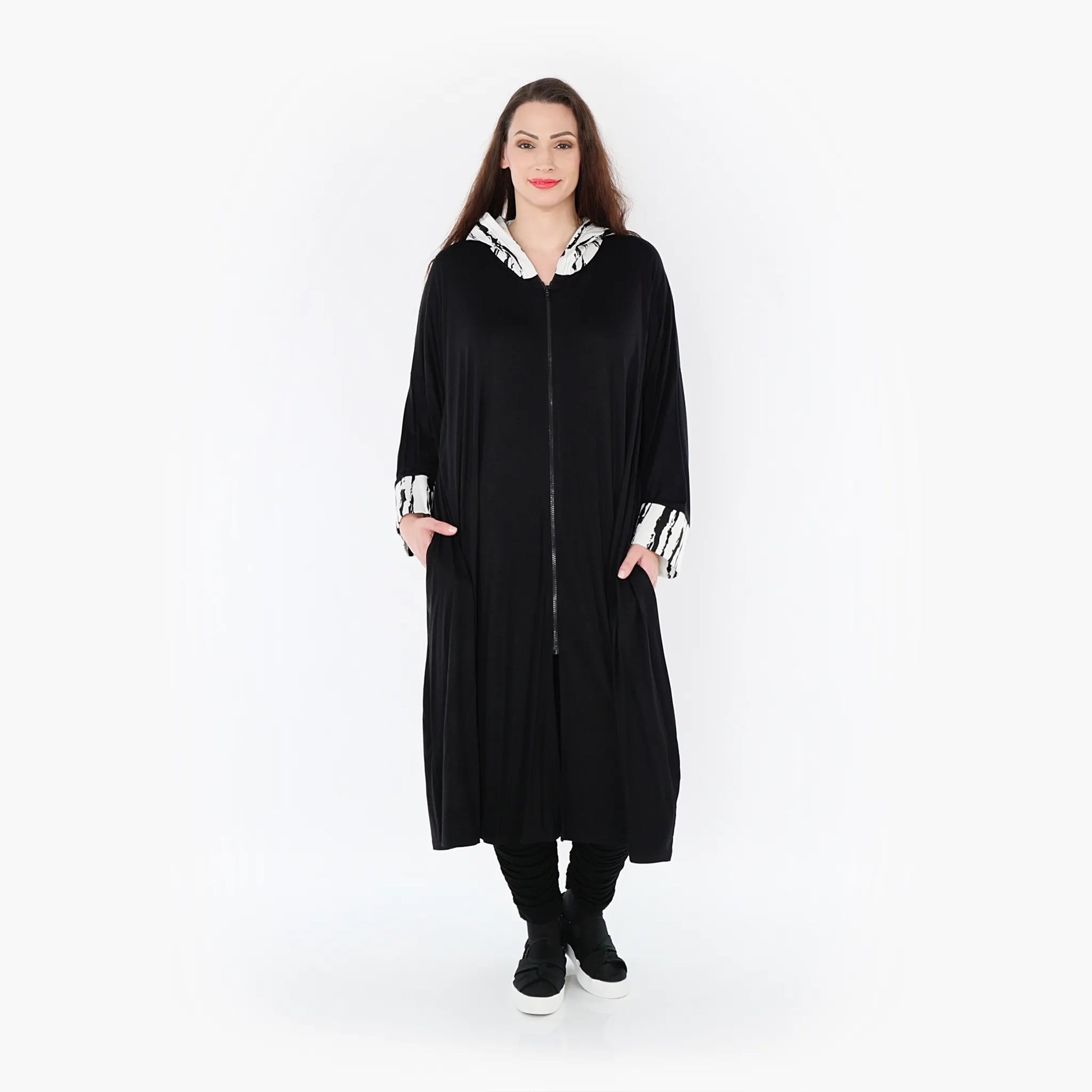 A-Form Mantel von AKH Fashion aus Viskose, 1418.06891, Weiß/Schwarz, Schick, Modern