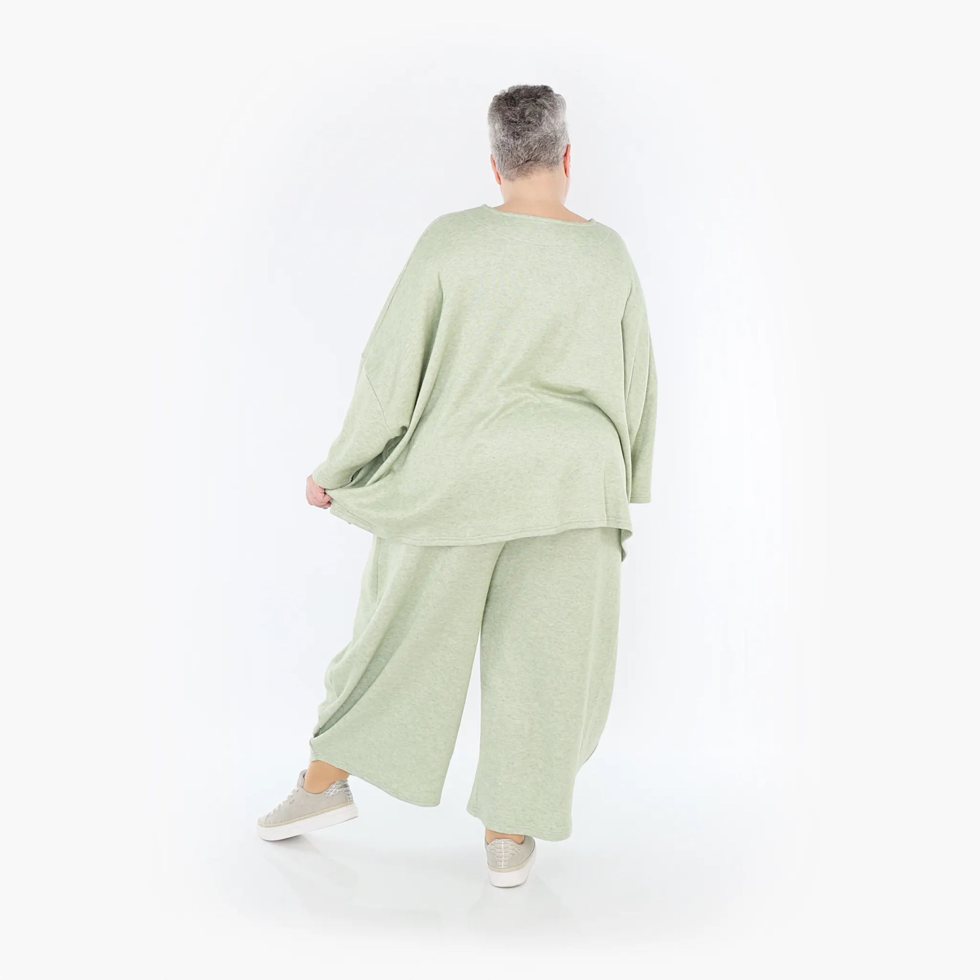 AKH Fashion Bigshirt in kastiger Form, aus Viskose, 1429.06993, Apfelgrün, Schick, Modern
