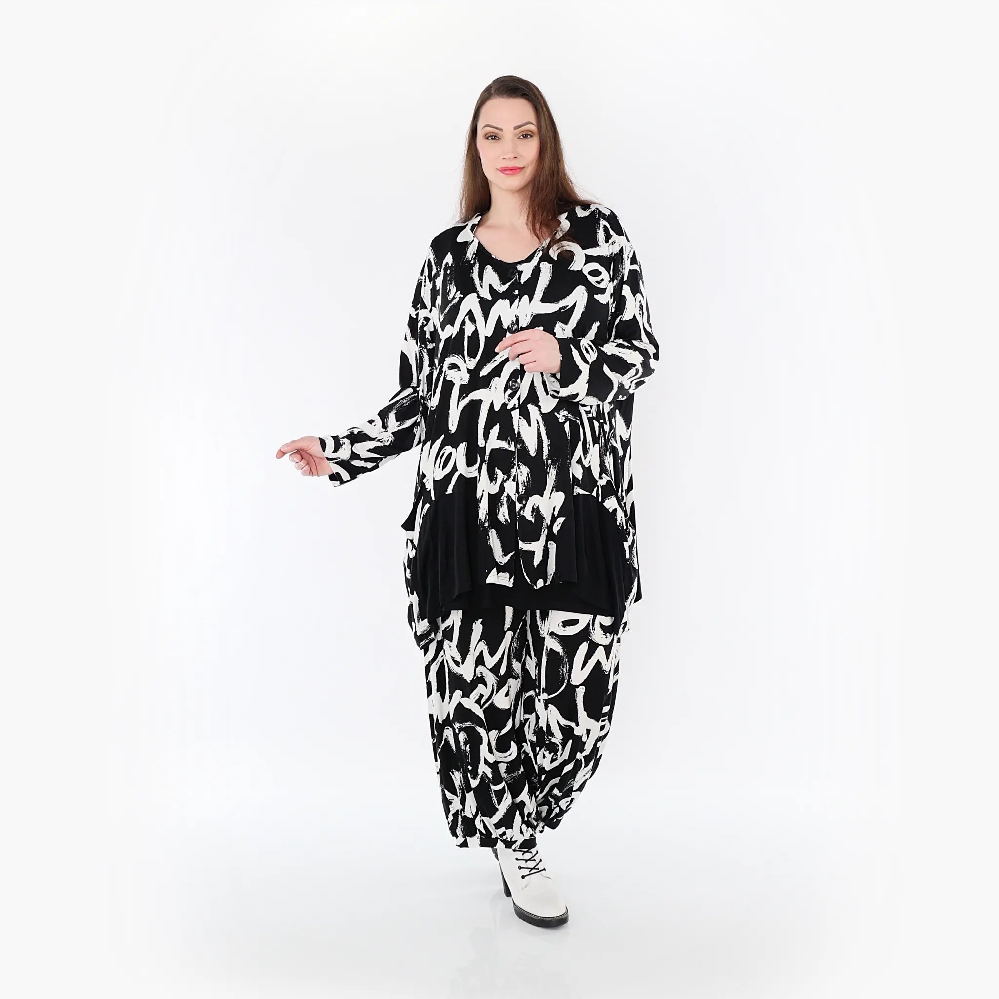 A-Form Jacke von AKH Fashion aus Viskose, 1434.07027, Schwarz/Weiß, Schick, Modern, Bequem