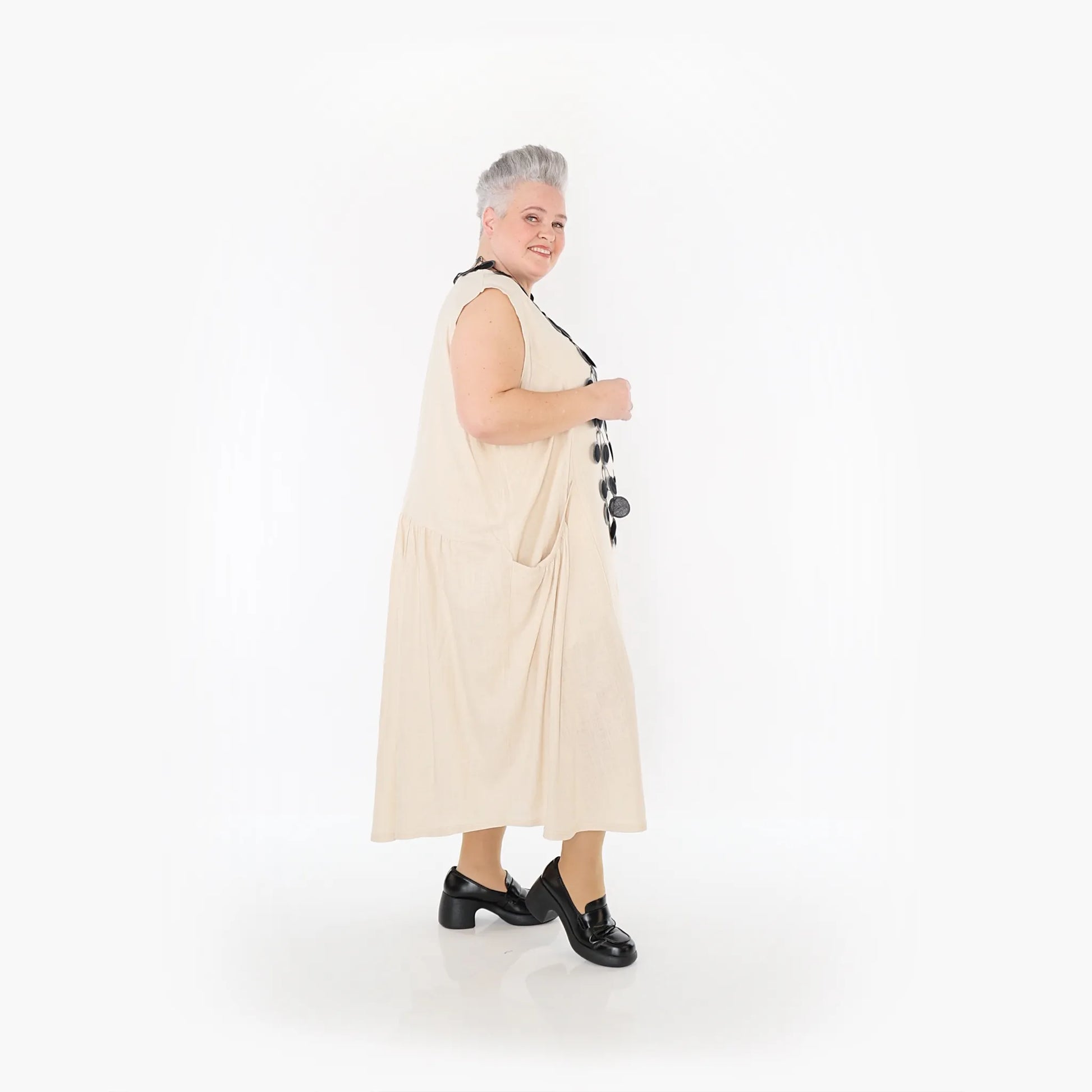 A-Form Kleid von AKH Fashion aus Viskose, 1468.07058, Beige, Ausgefallen, Zeitlos, Schick