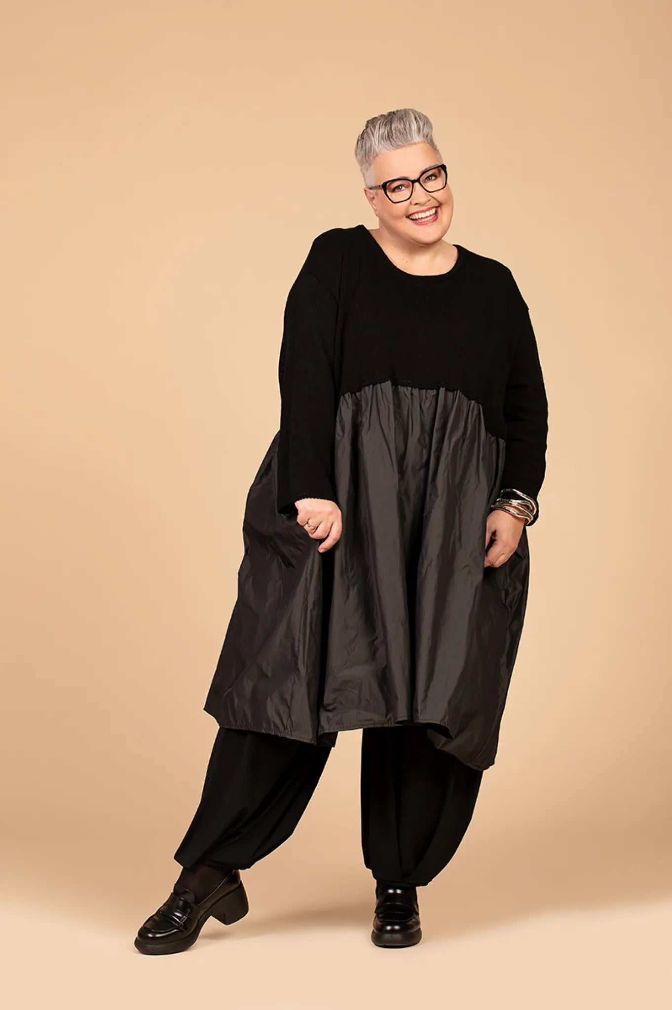 Ballonkleid von AKH Premium aus Baumwolle, 1446.02515, Schwarz, Schick, Modern, Bequem