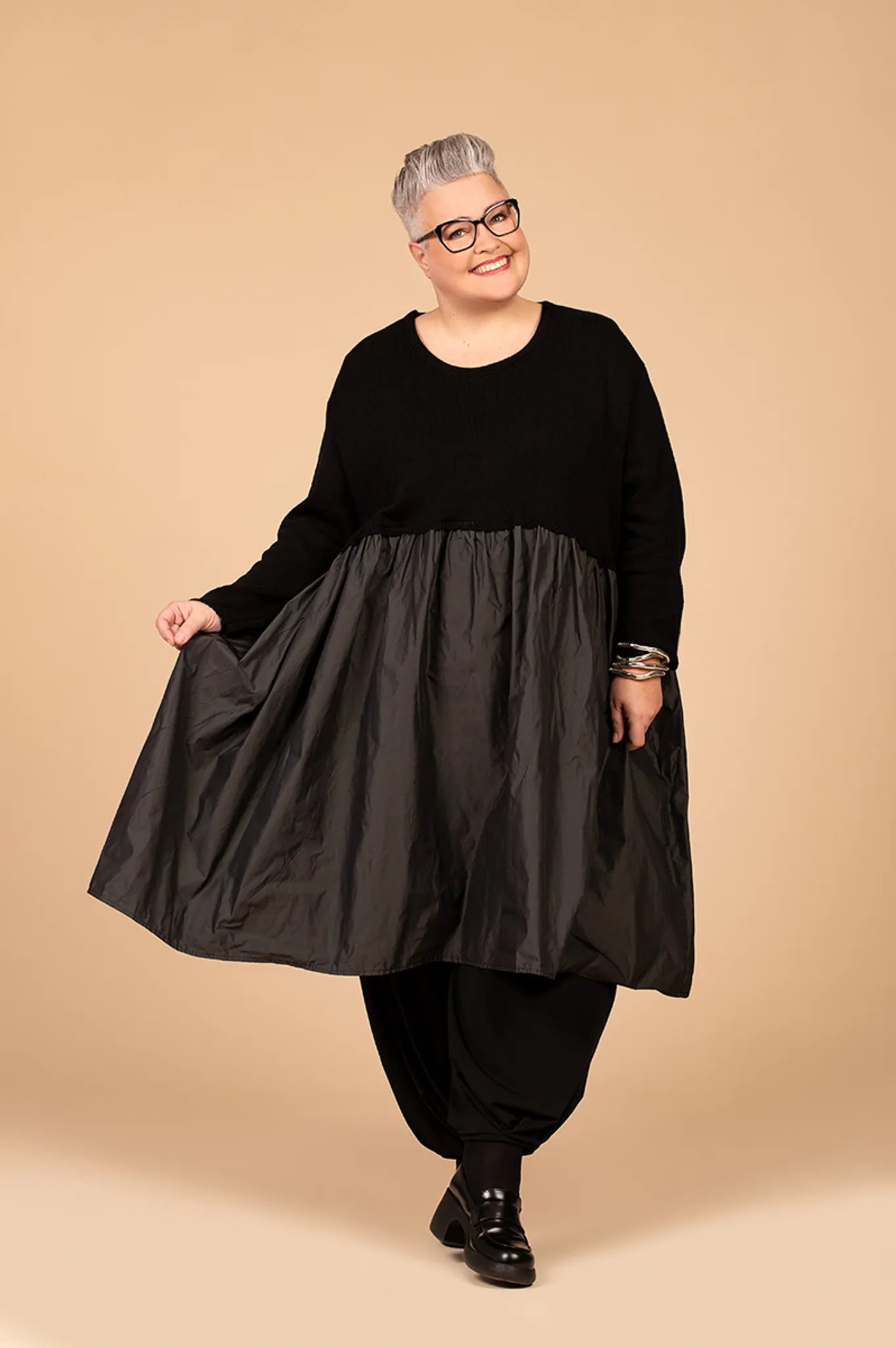 Ballonkleid von AKH Premium aus Baumwolle, 1446.02515, Schwarz, Schick, Modern, Bequem