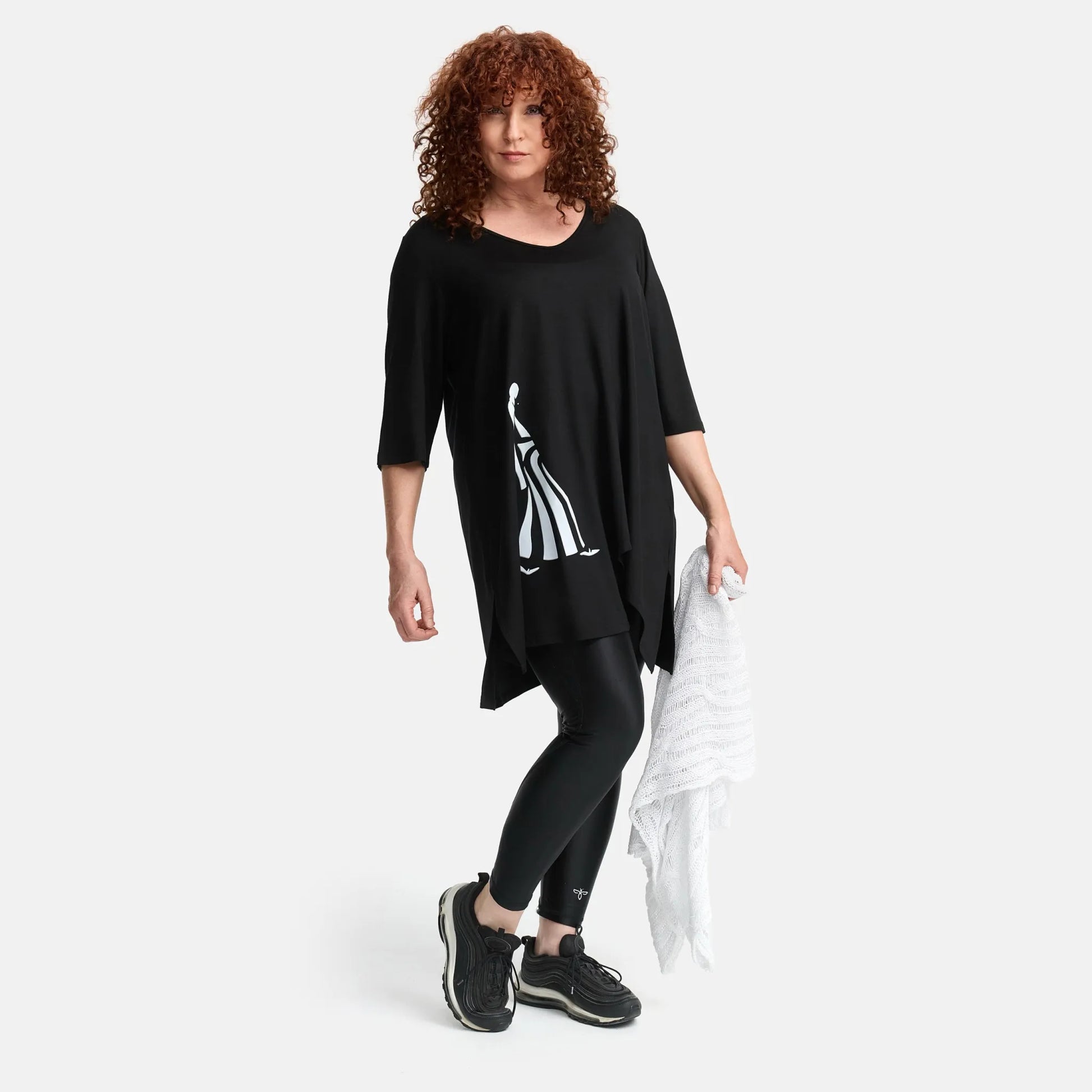 A-Form Tunika von Frenzi aus Viskose, F9512, Schwarz-Print, Schick, Modern, Bequem, Schick