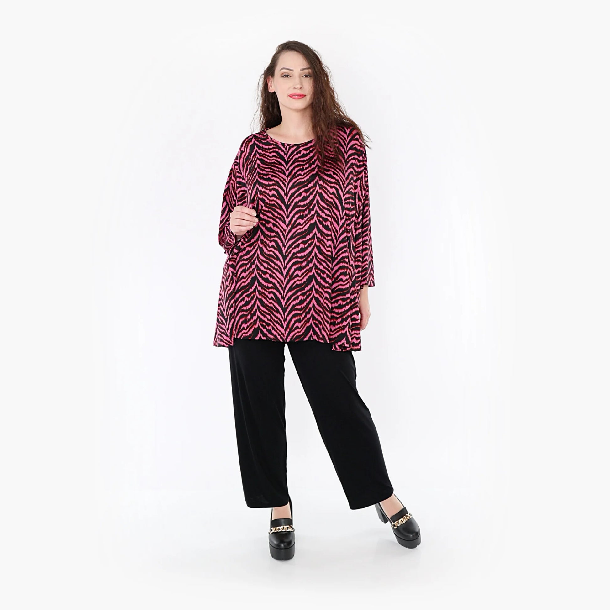 A-Form Bigshirt von AKH Fashion aus Viskose, 1344.00593, Fuchsia-Schwarz, Schick, Modern
