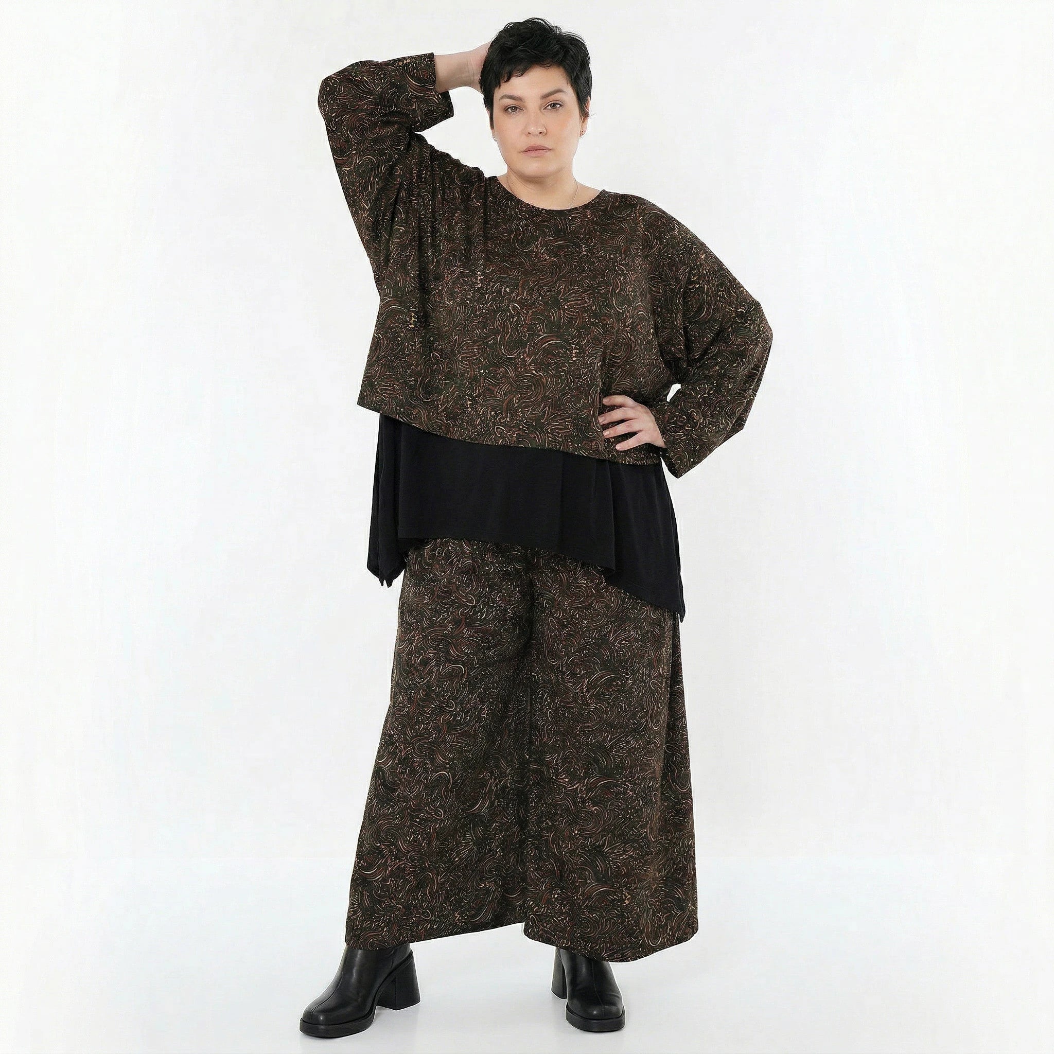 AKH Fashion Überwurf in kastiger Form, aus Materialmix, 1516.06048, Schwarz/Cognac/Orange