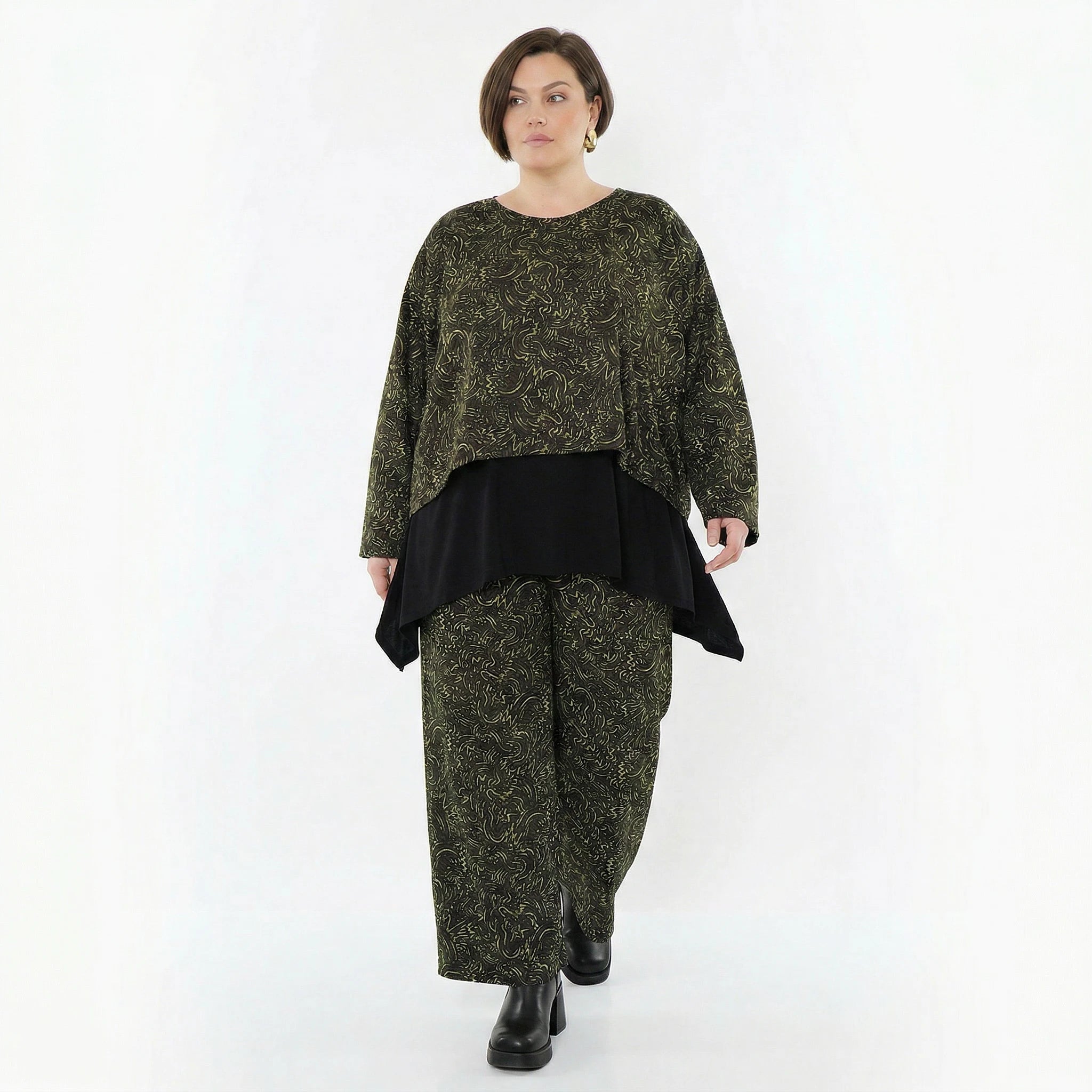 AKH Fashion Überwurf in kastiger Form, aus Materialmix, 1516.06048, Schwarz/Neongrün/Cognac