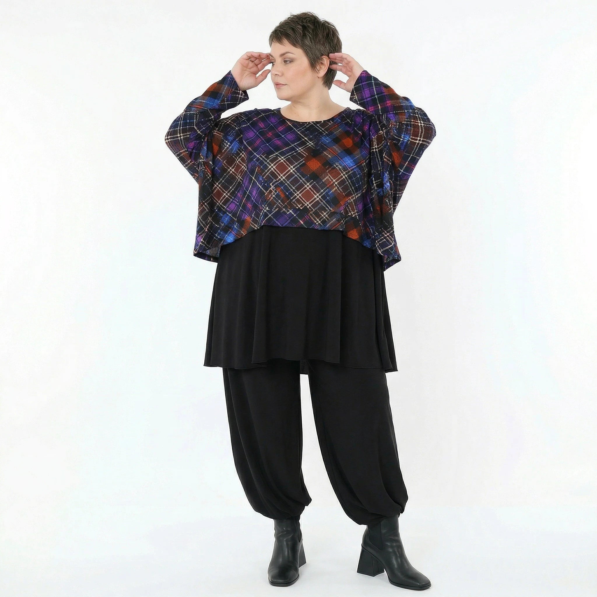 AKH Fashion Überwurf in kastiger Form, aus Viskose, 1518.07011, Multicolor/Blau, Kariert
