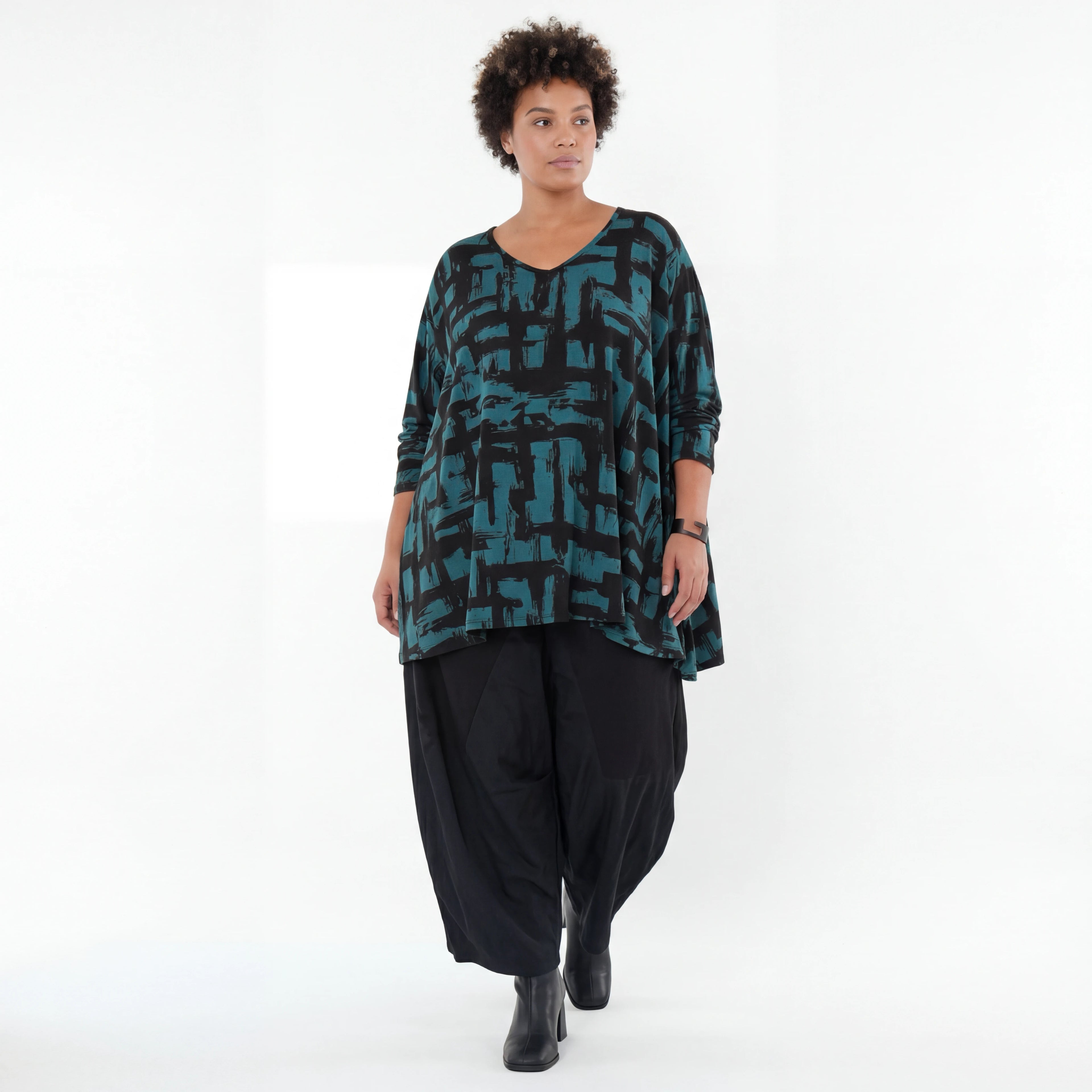 A-Form Bigshirt von AKH Fashion aus Viskose, 1519.02593, Petrol/Schwarz, Pinselstrich, Schick