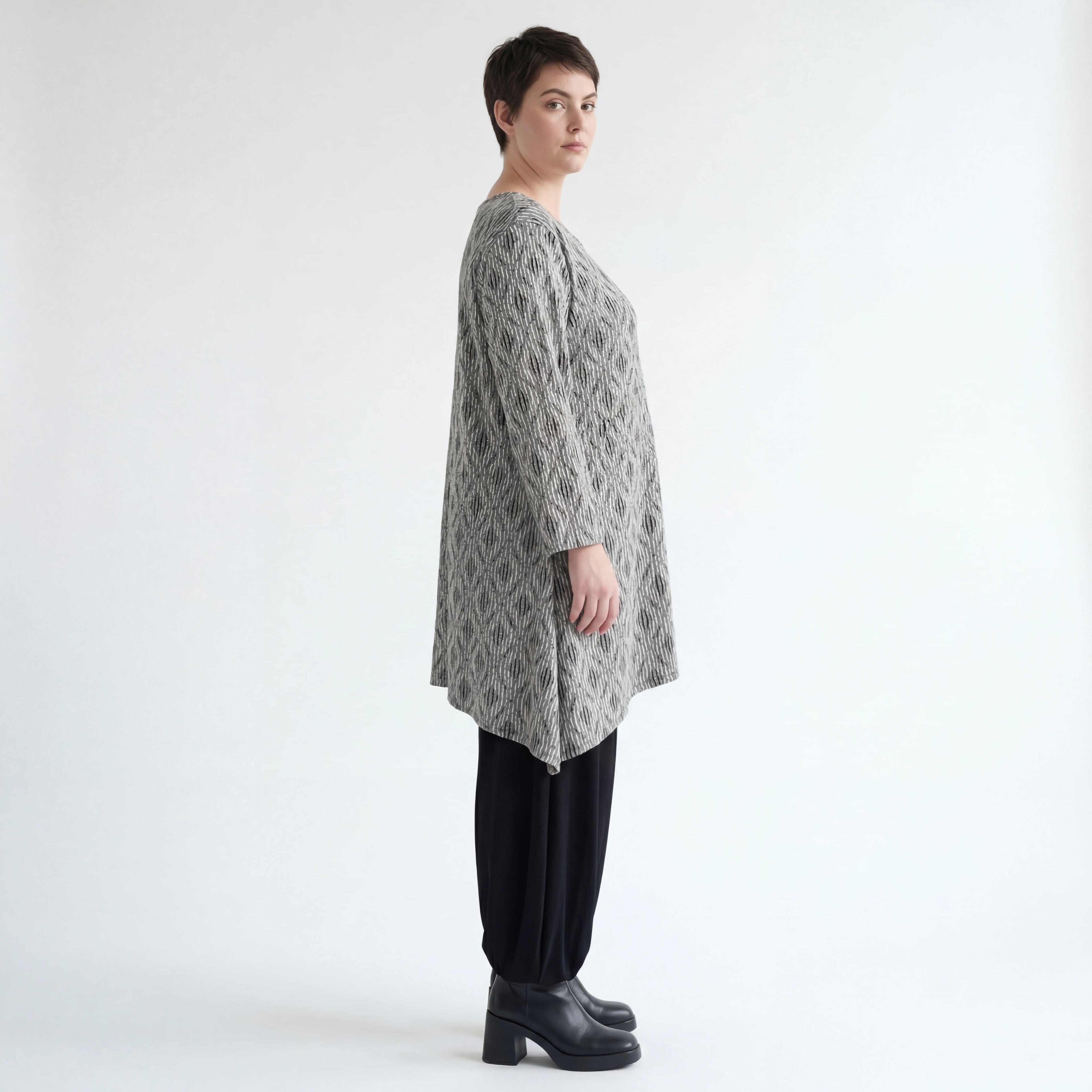 A-Form Shirt von AKH Fashion aus Materialmix, 1500521, Hellgrau/Schwarz/Weiß, Schick