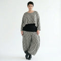 AKH Fashion Überwurf in kastiger Form, aus Materialmix, 1507011, Hellgrau/Schwarz/Weiß