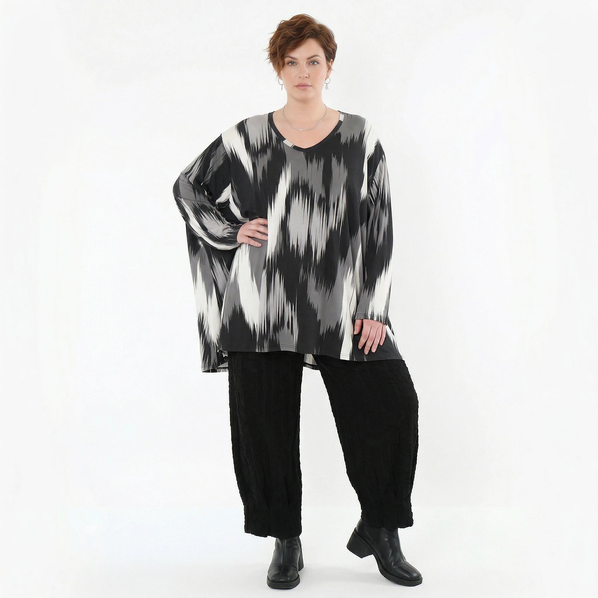 A-Form Bigshirt von AKH Fashion aus Viskose, 1530.00593, Schwarz/Grau/Weiß, Pinselstrich