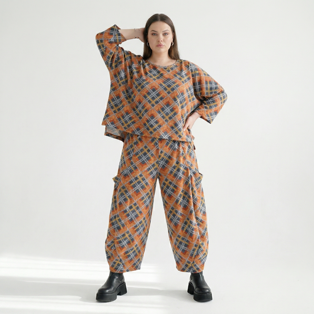  AKH Fashion Überwurf in kastiger Form, aus Materialmix, 1549.03018, Orange/Blau/Grau