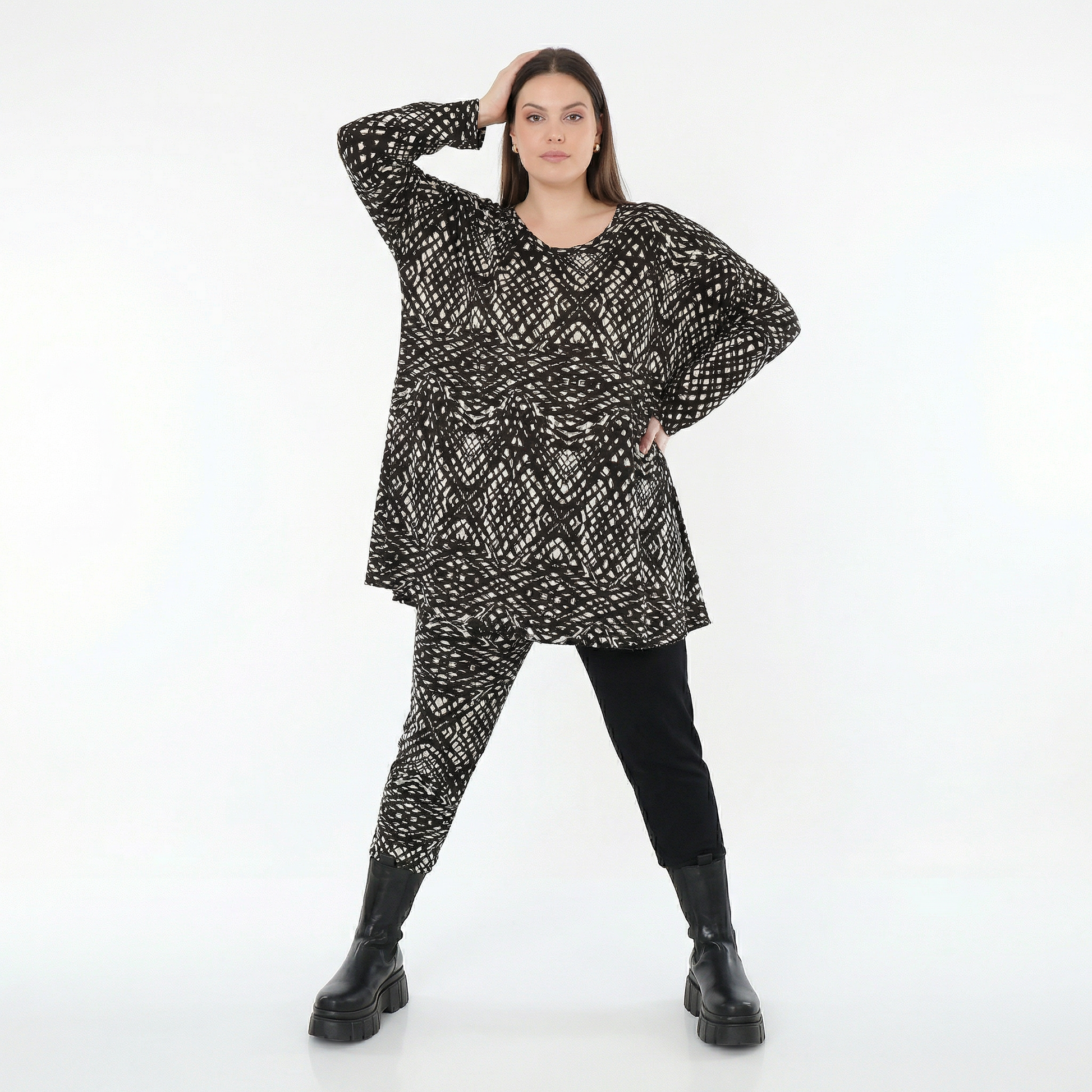  AKH Fashion Shirt in Glocken-Form, aus Viskose, 1560.01892, Schwarz/Weiß, Abstrakt, Schick