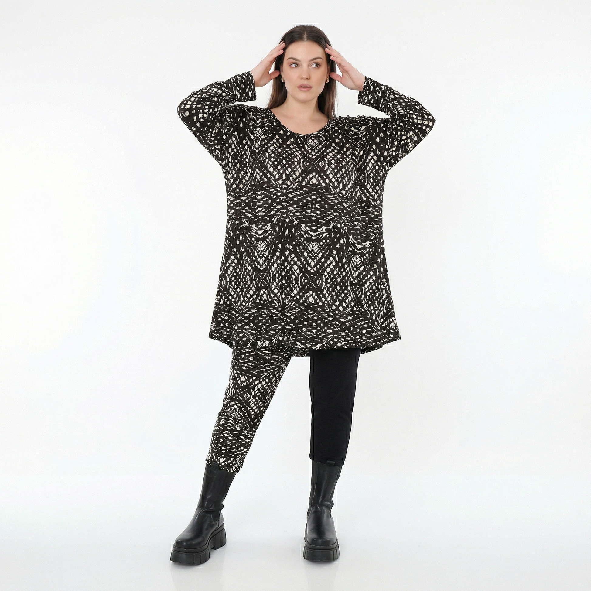  AKH Fashion Shirt in Glocken-Form, aus Viskose, 1560.01892, Schwarz/Weiß, Abstrakt, Schick