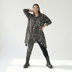  A-Form Bigshirt von AKH Fashion aus Viskose, 1560.03371, Schwarz/Weiß, Abstrakt, Ausgefallen