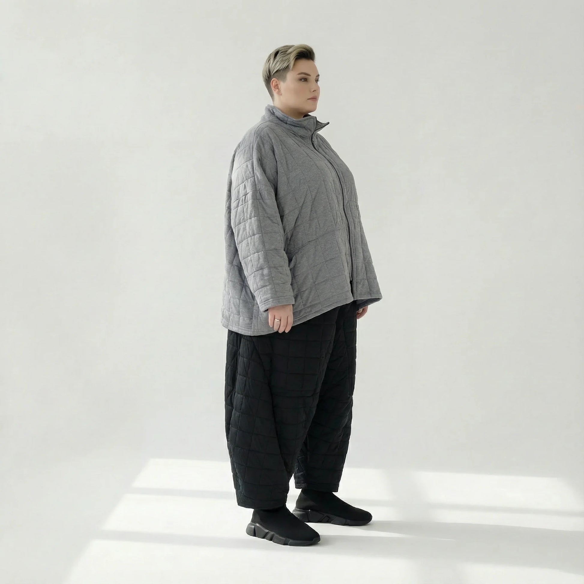  AKH Fashion Jacke in kastiger Form, aus Viskose, 1561.07104, Grau, Kariert, Ausgefallen