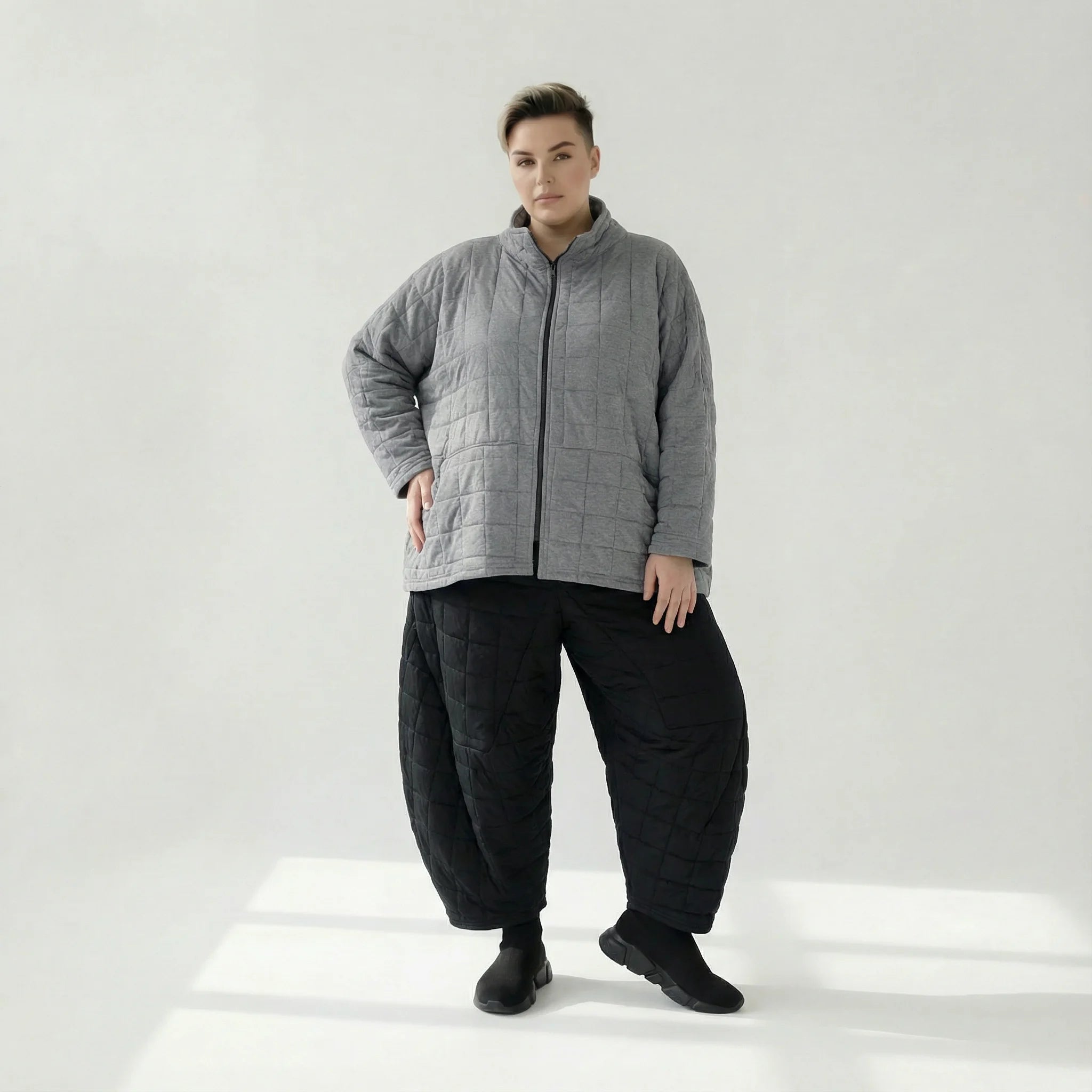  AKH Fashion Jacke in kastiger Form, aus Viskose, 1561.07104, Grau, Kariert, Ausgefallen