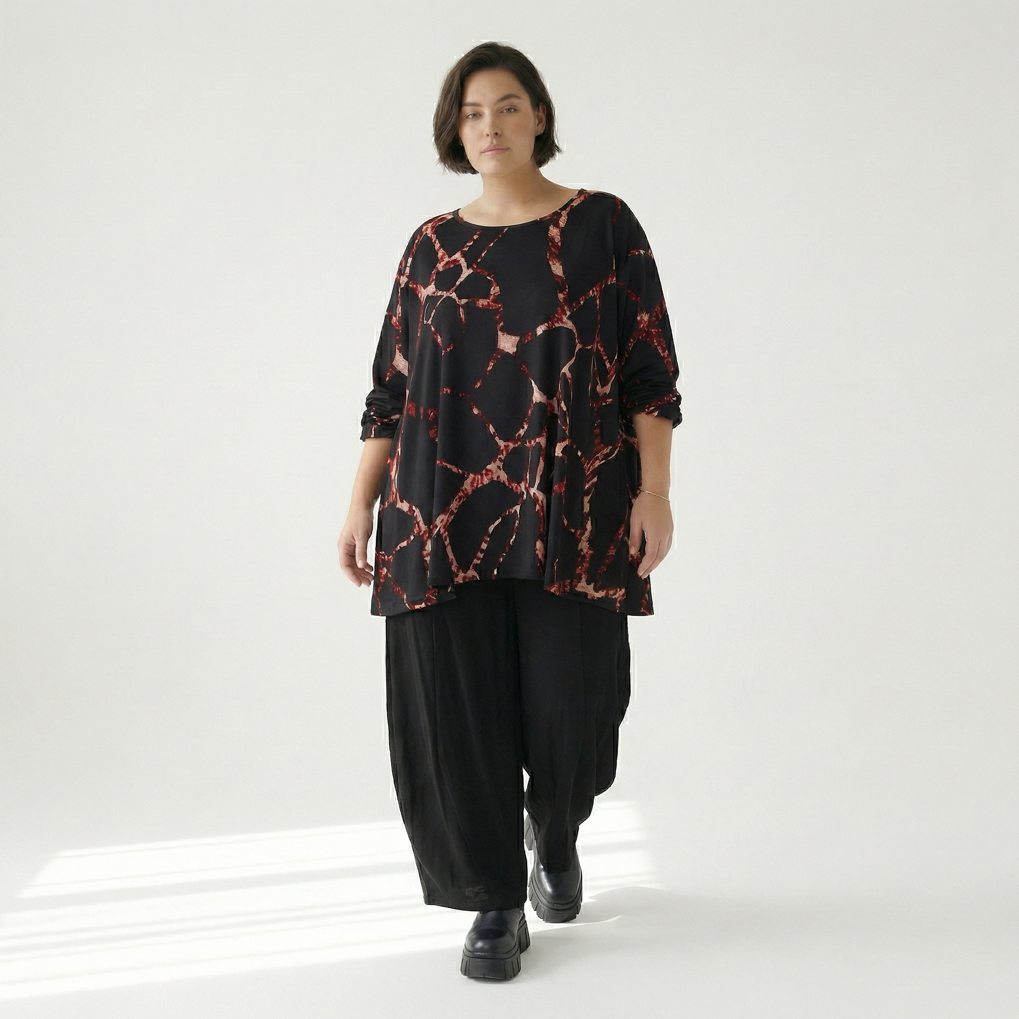  A-Form Bigshirt von AKH Fashion aus Materialmix, 1563.00593, Schwarz/Multi, Grafik, Schick