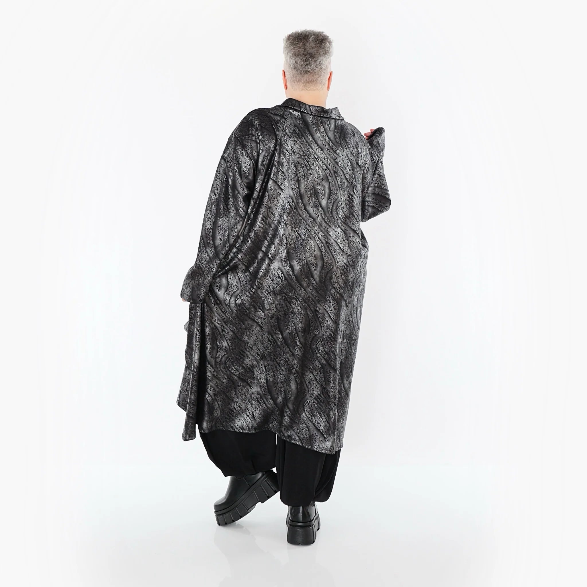  AKH Premium Mantel in gerader Form, aus Viskose, P1019.7153, Silber/Schwarz, Zebra, Schick