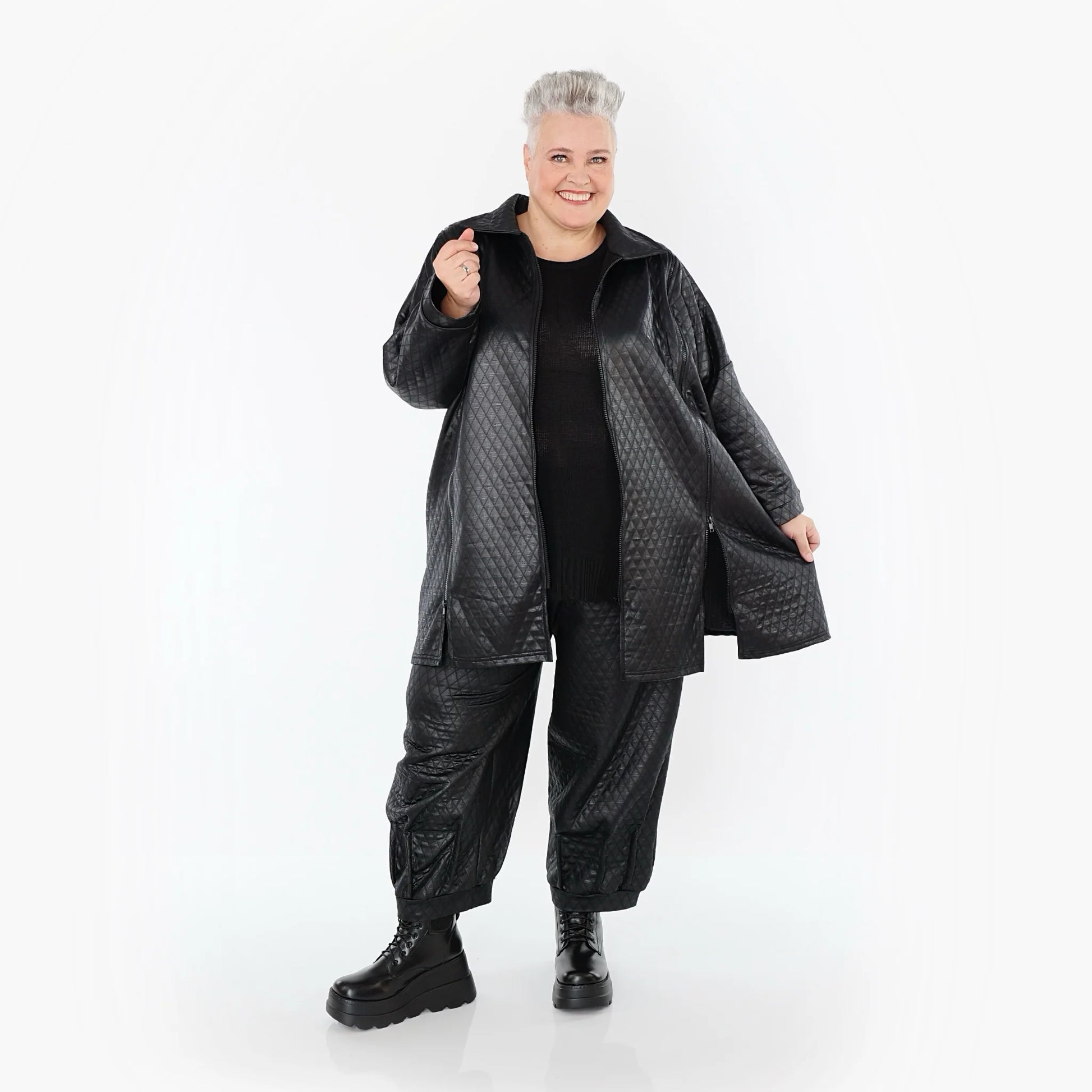  A-Form Jacke von AKH Premium aus Viskose, P1021.7161, Schwarz, Raute, Ausgefallen, Zeitlos