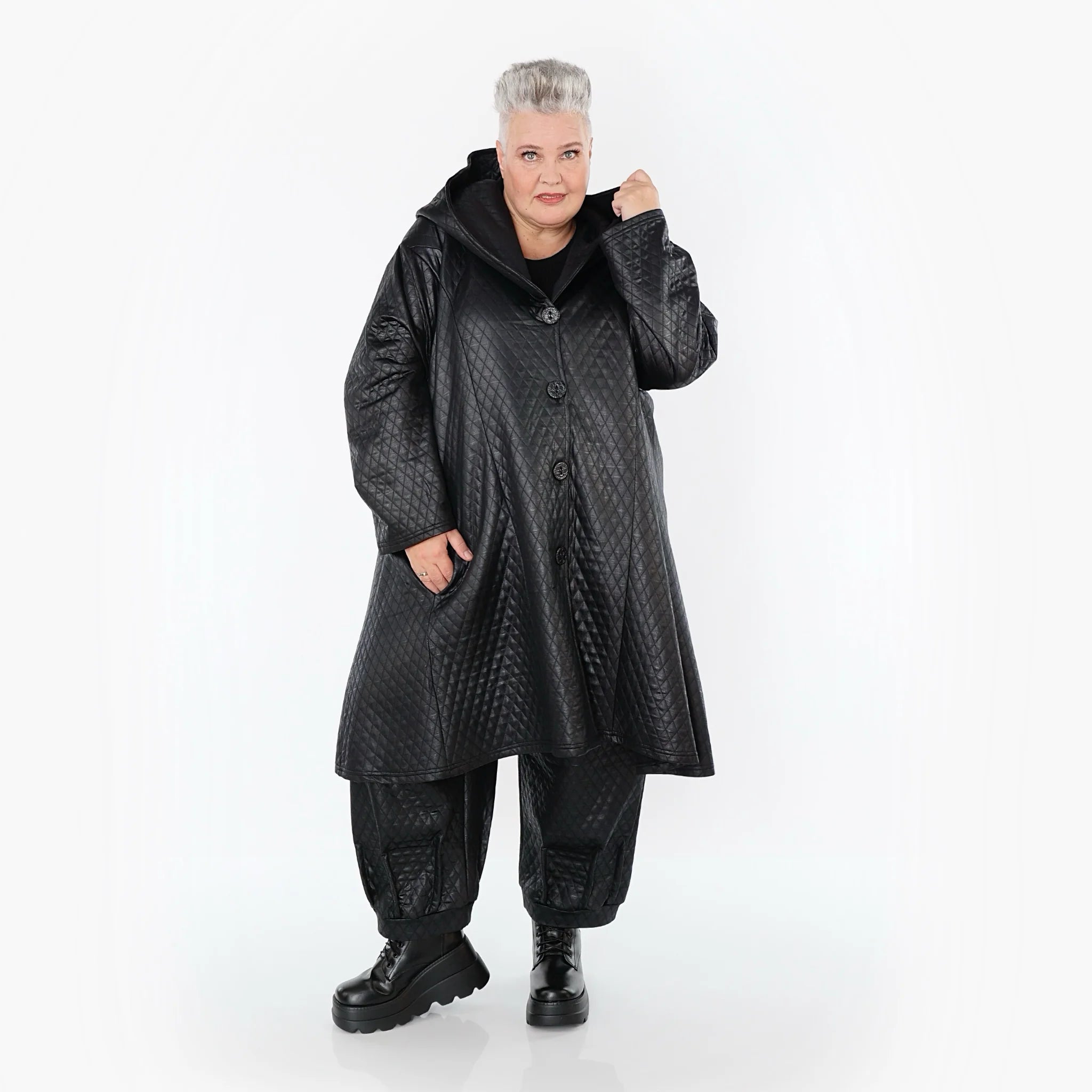  A-Form Jacke von AKH Premium aus Viskose, P1021.7163, Schwarz, Raute, Ausgefallen, Zeitlos