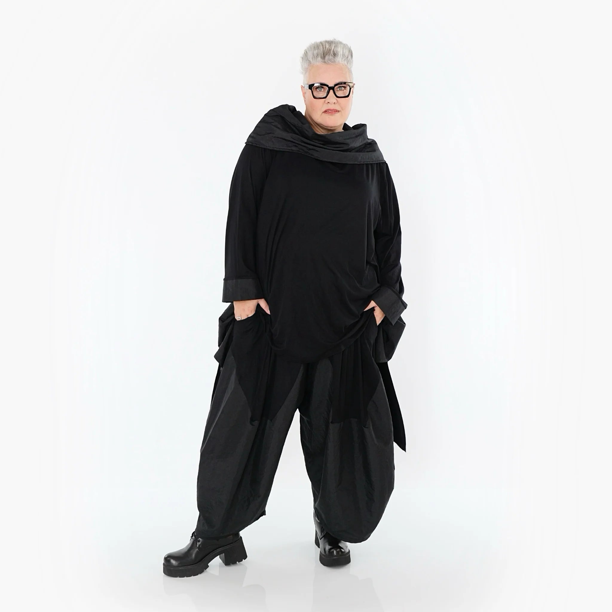  A-Form Shirt von AKH Premium aus Viskose, P102187, Schwarz, Ausgefallen, Zeitlos, Schick