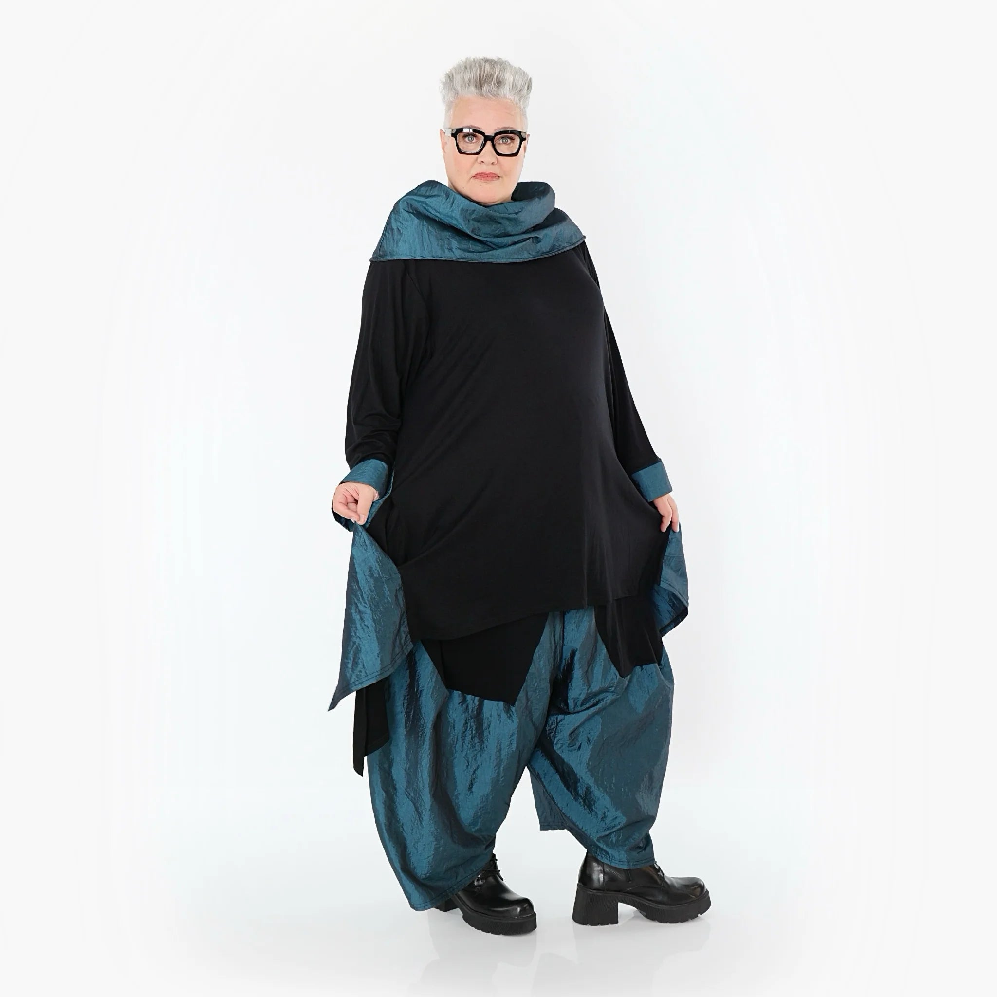  A-Form Shirt von AKH Premium aus Viskose, P102187, Schwarz/Petrol, Ausgefallen, Zeitlos