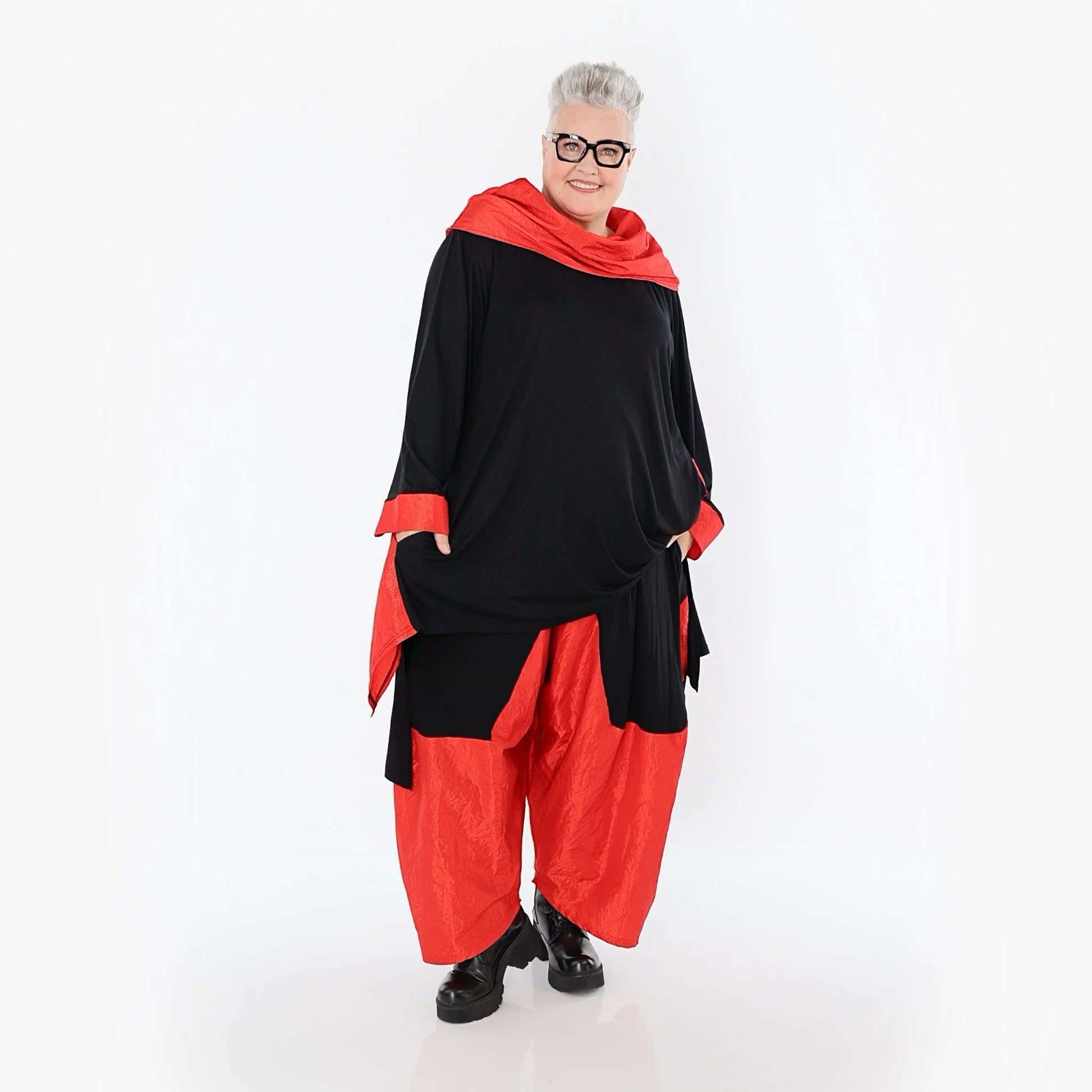  A-Form Shirt von AKH Premium aus Viskose, P102187, Schwarz/Rot, Ausgefallen, Zeitlos