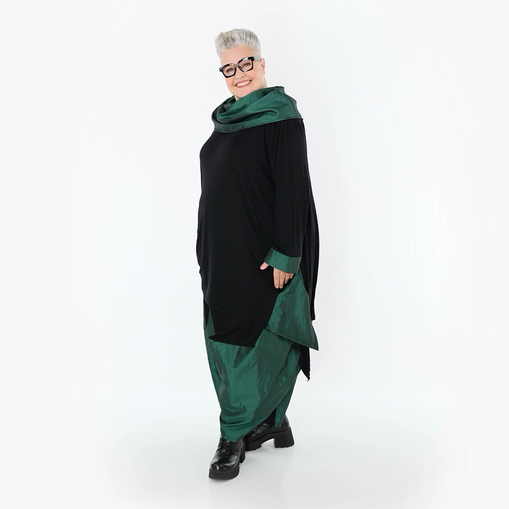  A-Form Shirt von AKH Premium aus Viskose, P102187, Schwarz/Smaragd, Ausgefallen, Zeitlos