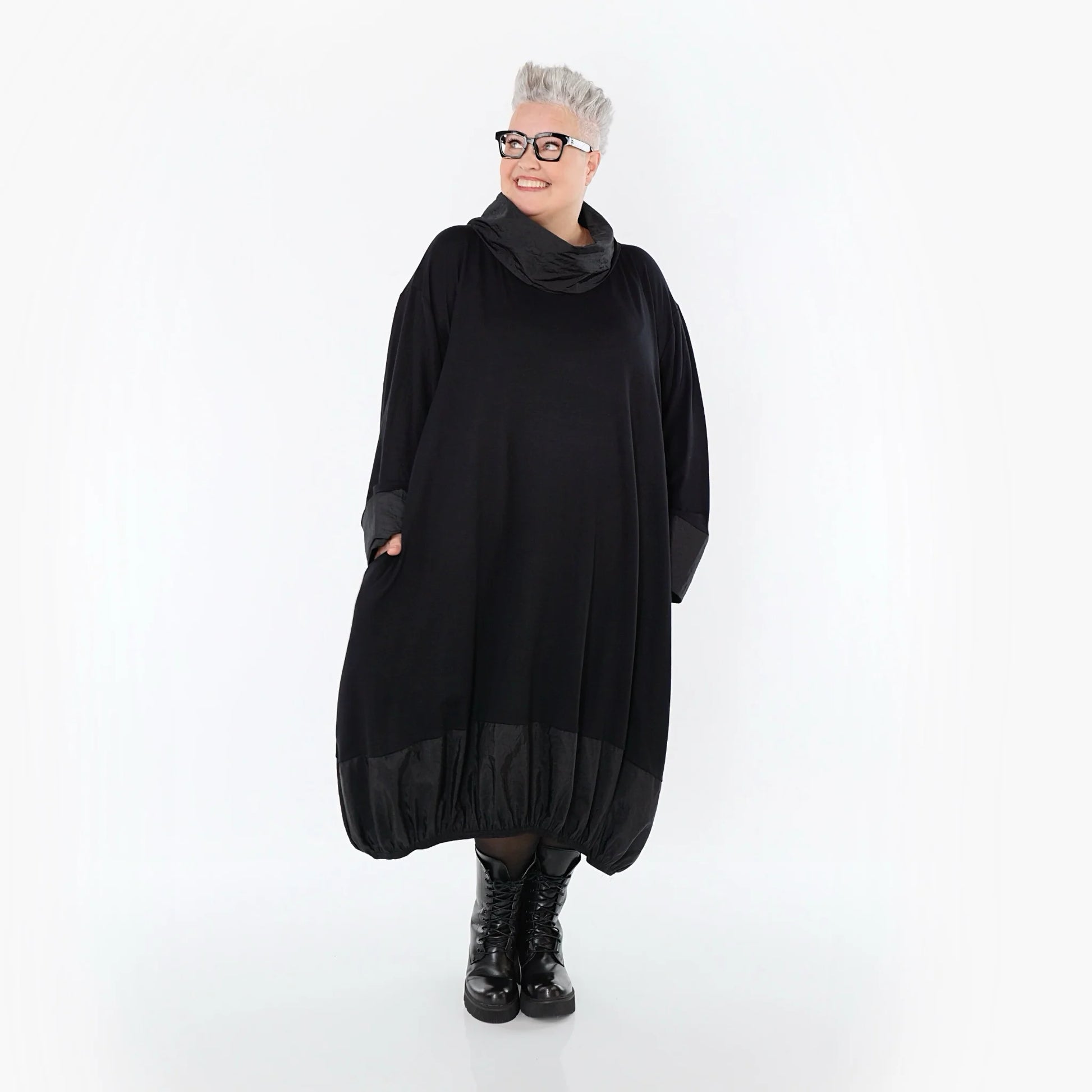  Ballonkleid von AKH Premium aus Viskose, P107156, Schwarz, Ausgefallen, Zeitlos, Schick