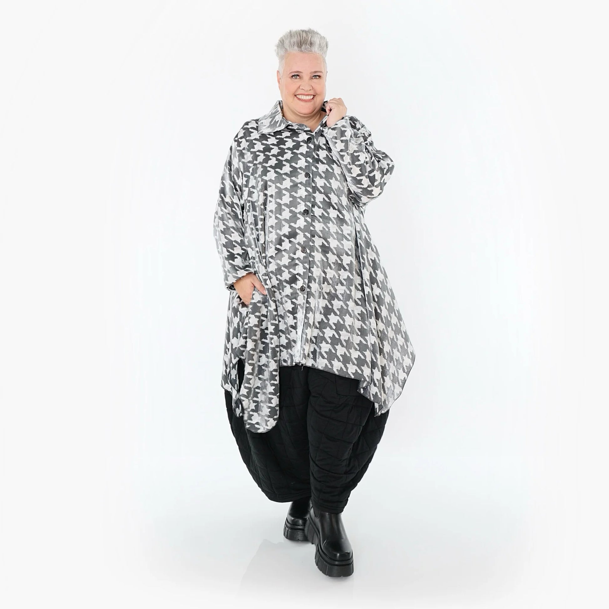  A-Form Bluse von AKH Premium aus Viskose, P106917, Weiß/Grau, Hahnentritt, Ausgefallen