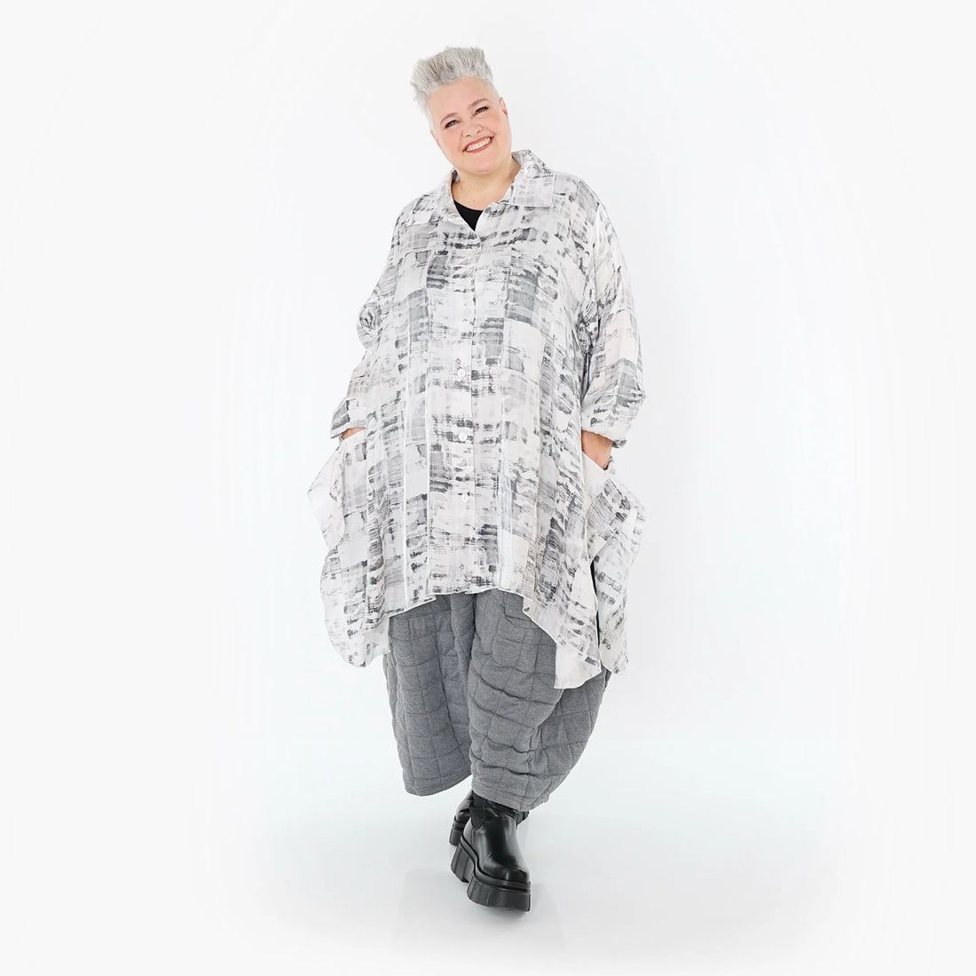  A-Form Bluse von AKH Premium aus Viskose, P106917, Weiß/Grau, Grafik, Ausgefallen, Zeitlos