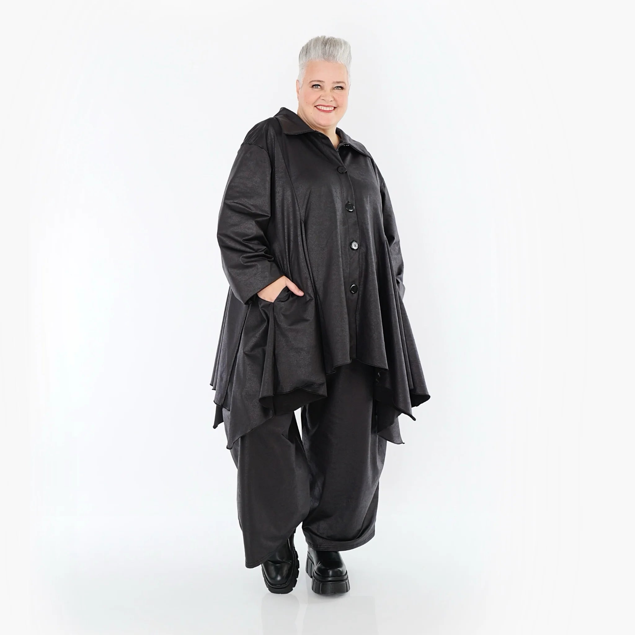  AKH Premium Jacke in Glocken-Form, aus Materialmix, P1027.7148, Schwarz, Ausgefallen
