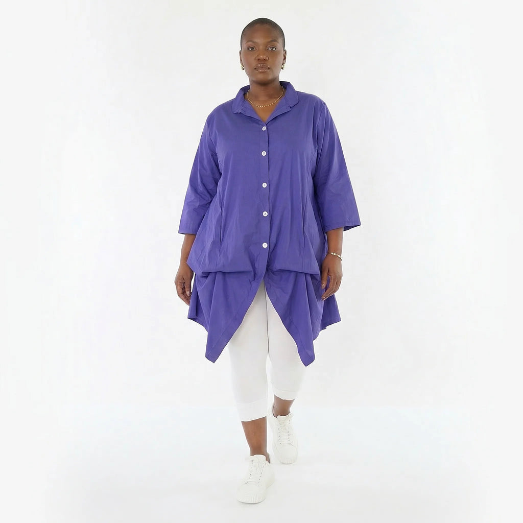 Legere Glockenform Bluse aus feiner Popeline mit raffiniertem Lagenlook und anpassbarer Raffung, Lila