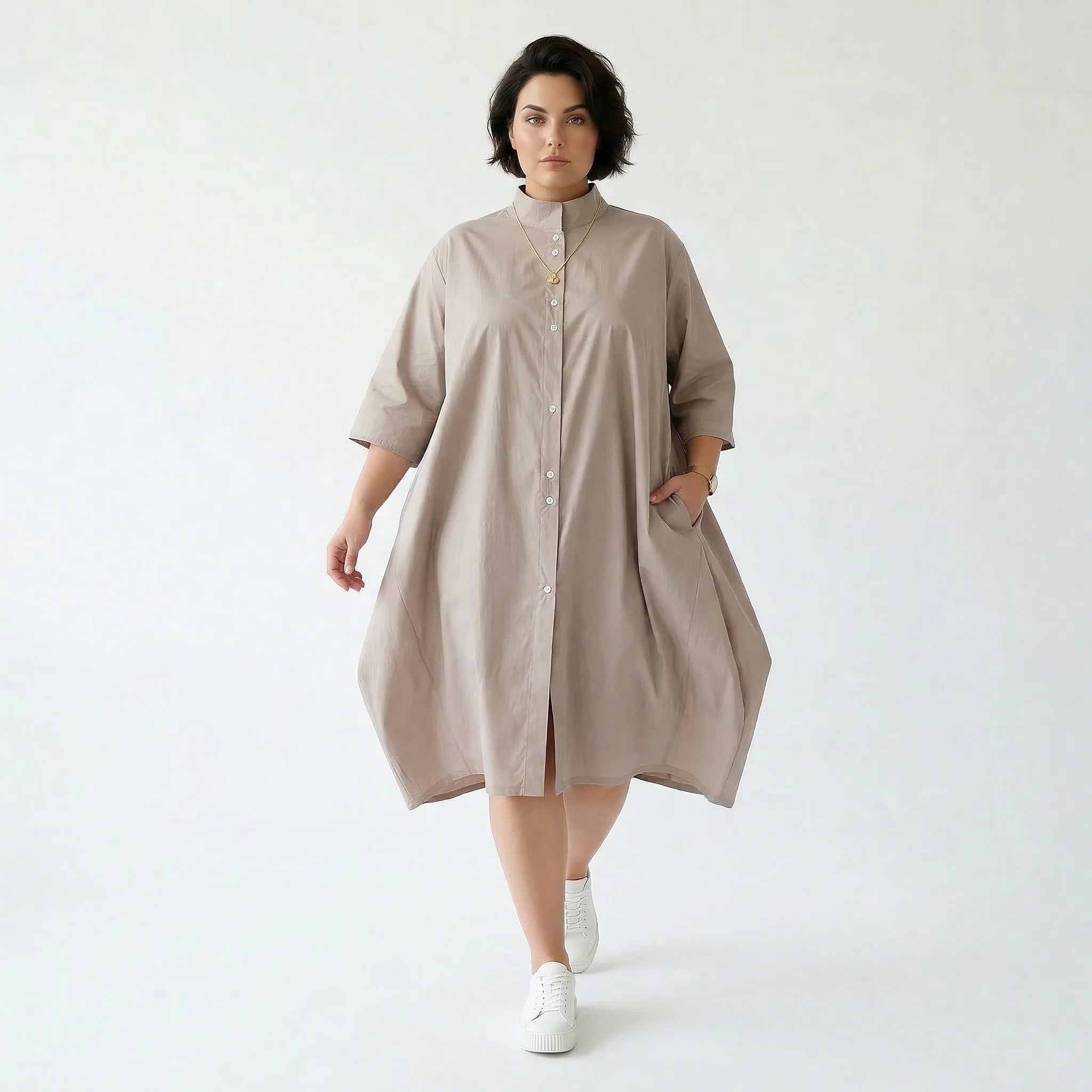 Luftig-leichte Ballon Bluse im Oversize Lagenlook aus Popeline mit Nahttaschen, Beige