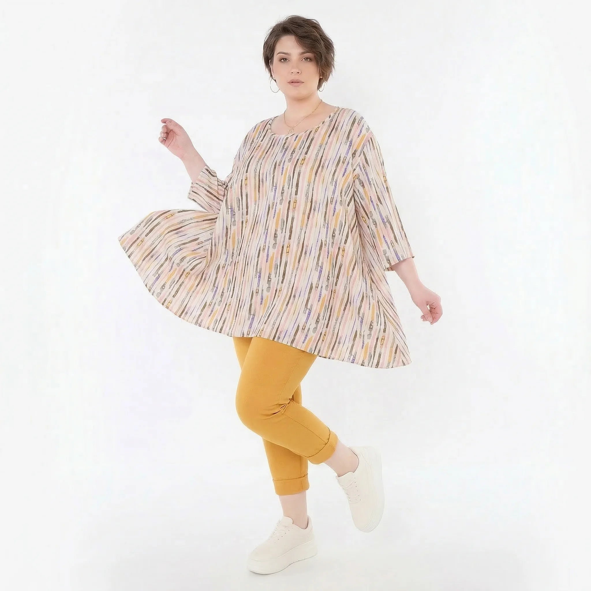 A-Form Oversize Shirt aus weich fallendem Jersey für zeitlosen Lagenlook und legeren Komfort, Ecru/Rosa/Multi