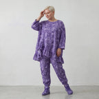 Zartes Oversize Shirt in A-Form aus feiner Baumwolle mit verspieltem Saum und Lagenlook Feeling, Lila