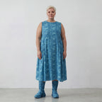 Luftiges Ballon Kleid aus feiner Baumwolle im ausgefallenen Lagenlook mit Batikmuster, Aquablau