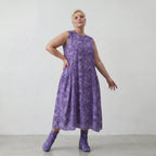 Luftiges Kleid in angesagtem Oversize Lagenlook aus feiner Baumwoll Popeline mit Batikmuster, Lila