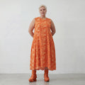Luftiges Ballonkleid aus leichter Baumwoll-Popeline im ausgefallenen Lagenlook mit Batikmuster, Orange