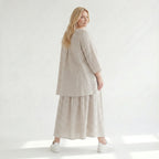Luftiges Oversize Lagenlook Shirt in A-Form mit Streifen und Biesen, leicht und leger, Sand/Weiß