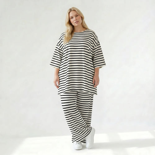 Stilvolle Lagenlook Hose mit weitem Bein Schlitz aus weichem Jersey im angesagten Streifen Design, Weiß/Schwarz