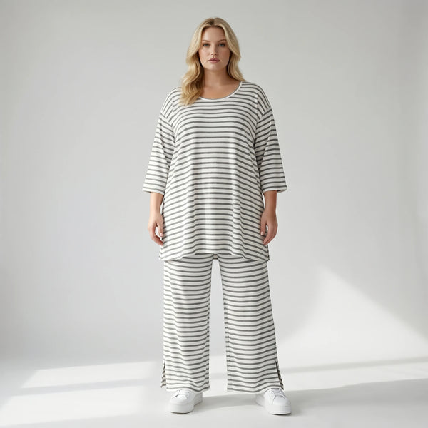 Stilvolle Lagenlook Hose aus weich fließendem Jersey im legeren Oversize Stil mit Streifen, Weiß/Grau