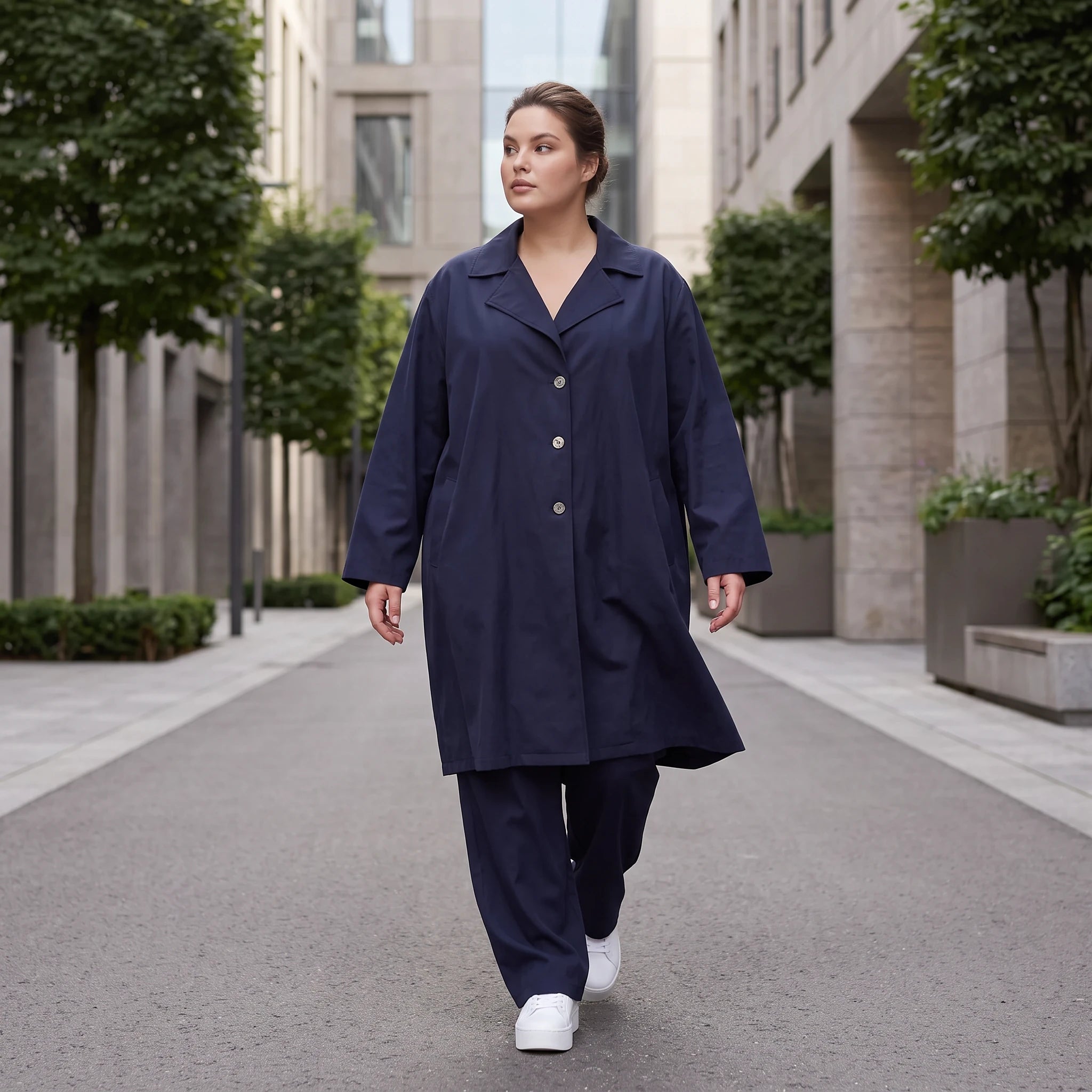 Fliessender Viskosemantel in Marine leger Oversize Lagenlook modern elegant leicht weich