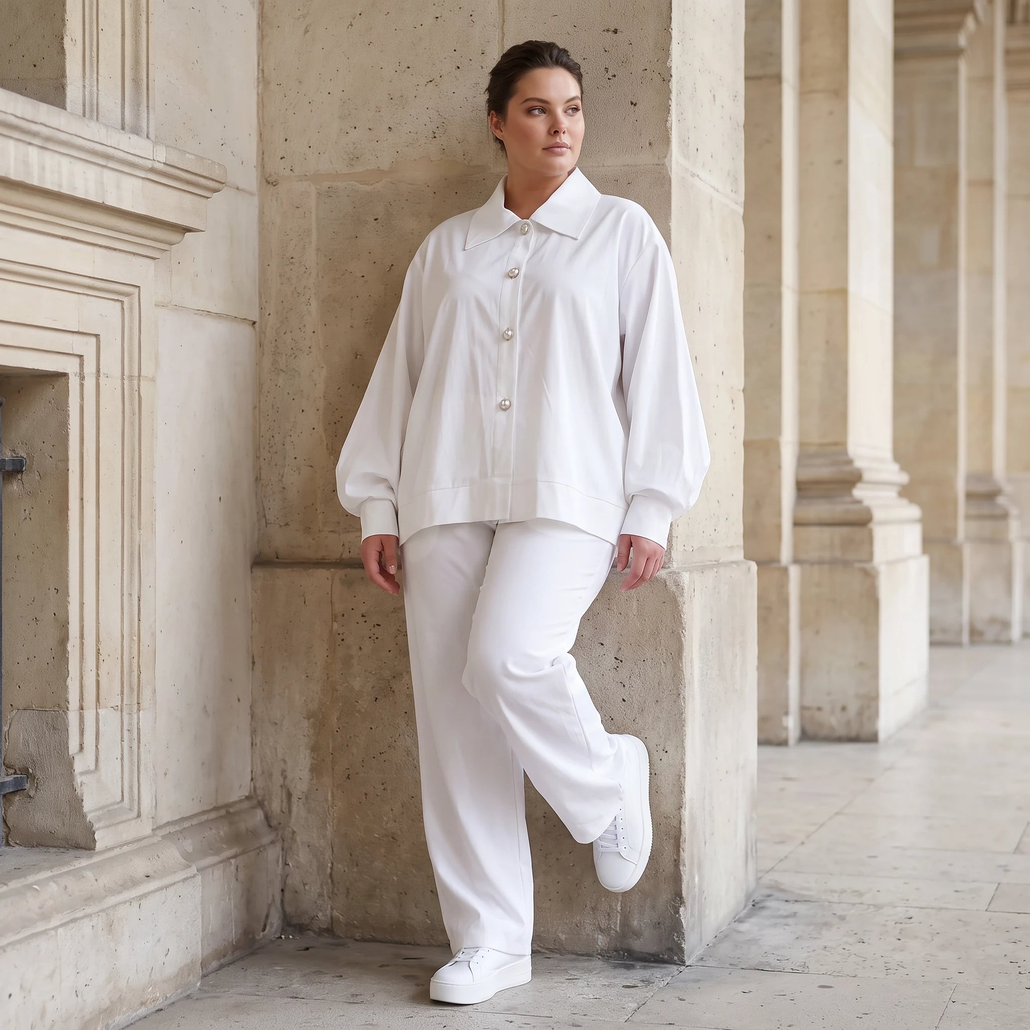 Zeitloser Weißer Blazer im Oversize Lagenlook mit Hemdkragen leger elegant und ausgefallen
