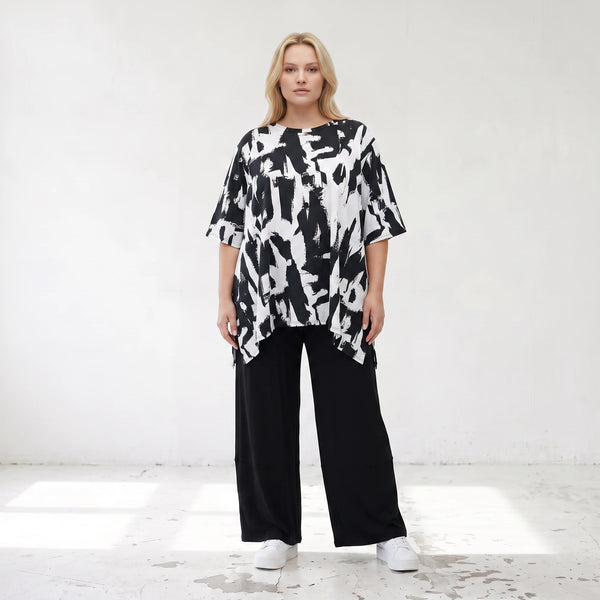 Damen Shirt Lagenlook Baumwolle Schwarz/Weiß, A-Linie, Kurzarm, Seitenschlitze, Oversize große Größen – Funky Diva