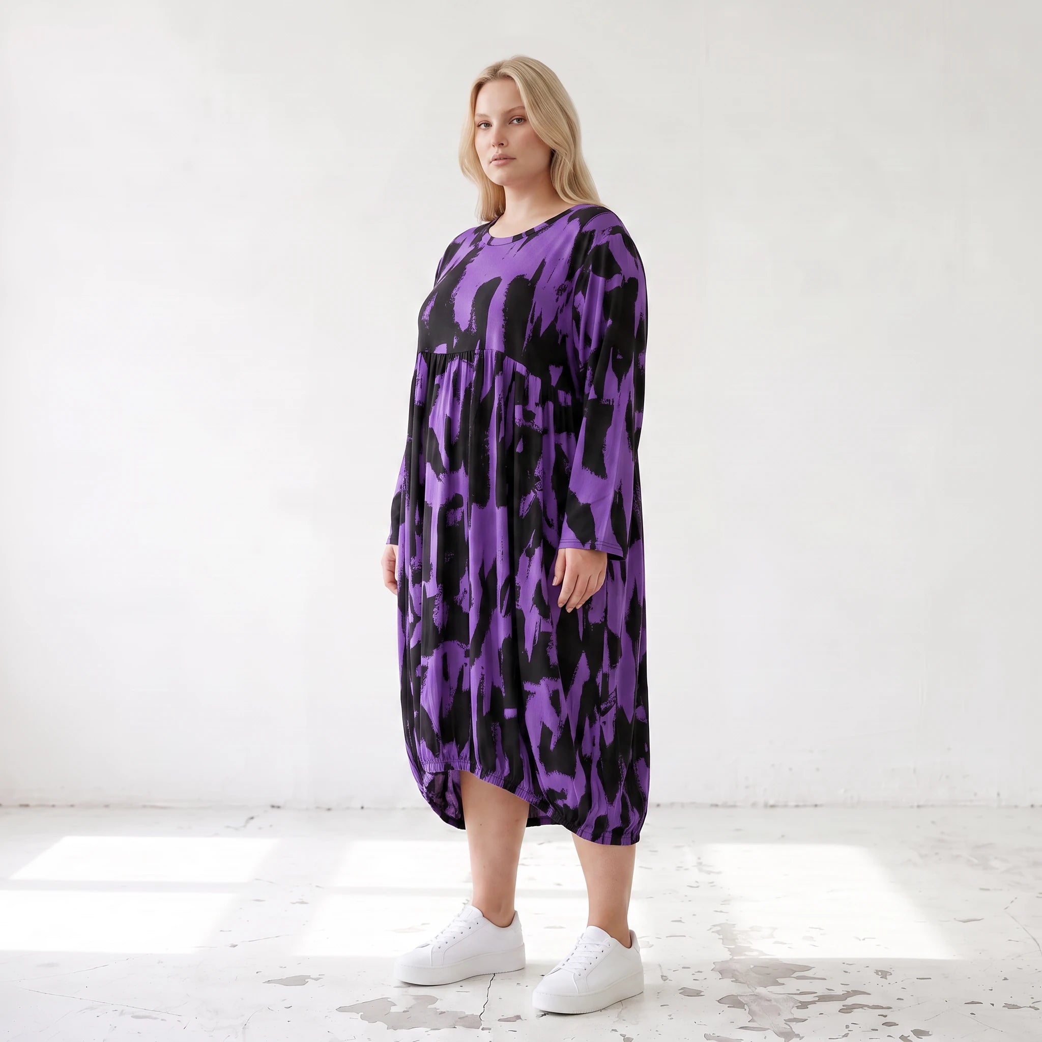 Damen Kleid Lagenlook Baumwolle Schwarz/Violett, Ballonform, Langarm, Flügeltaschen, Oversize große Größen – Funky Diva