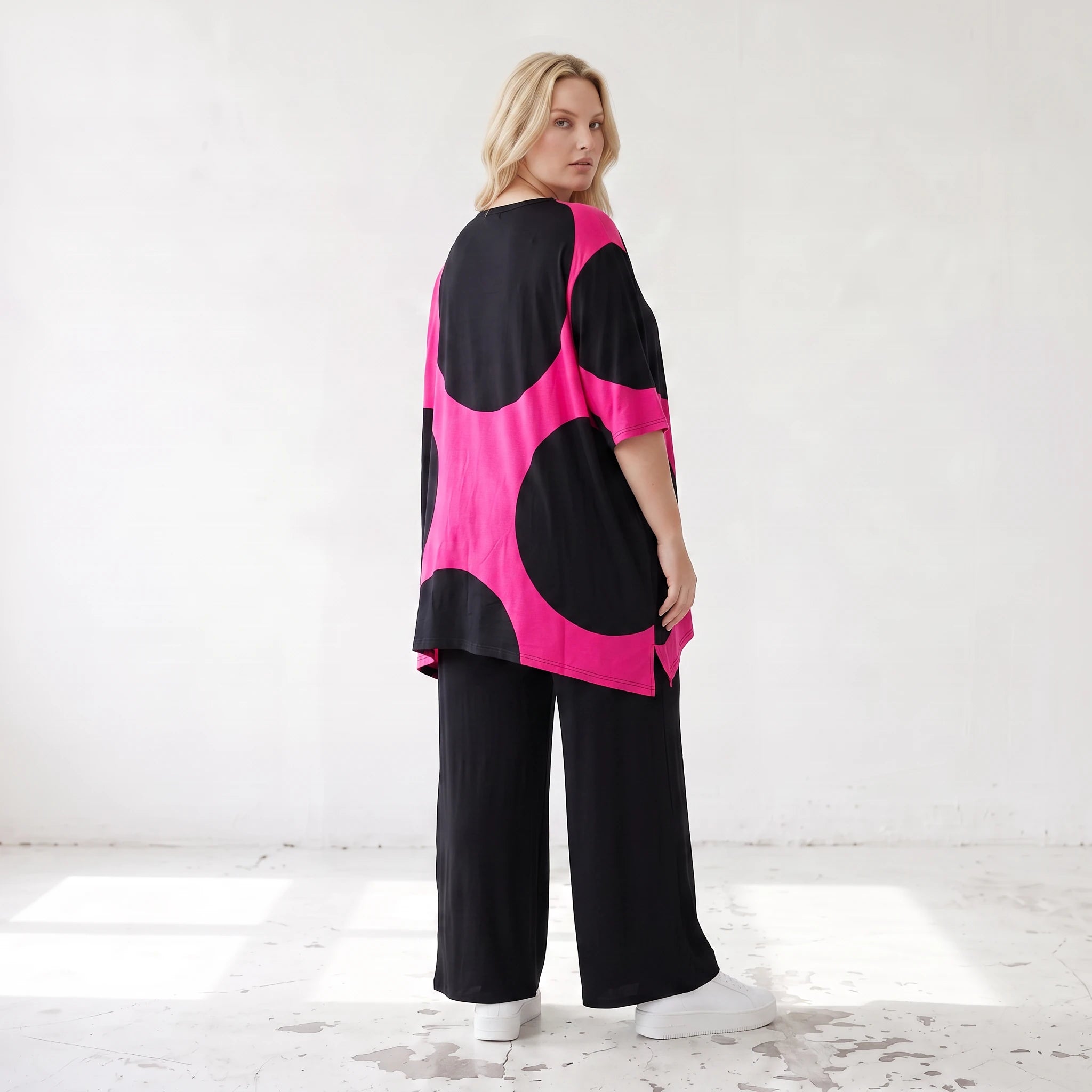 Damen Shirt Lagenlook Baumwolle Pink/Schwarz, A-Linie, Punkte, Kurzarm, Seitenschlitze, Oversize große Größen – Funky Diva