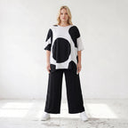 Damen Shirt Lagenlook Baumwolle Schwarz/Weiß, A-Linie, Punkte, Kurzarm, Seitenschlitze, Oversize große Größen – Funky Diva